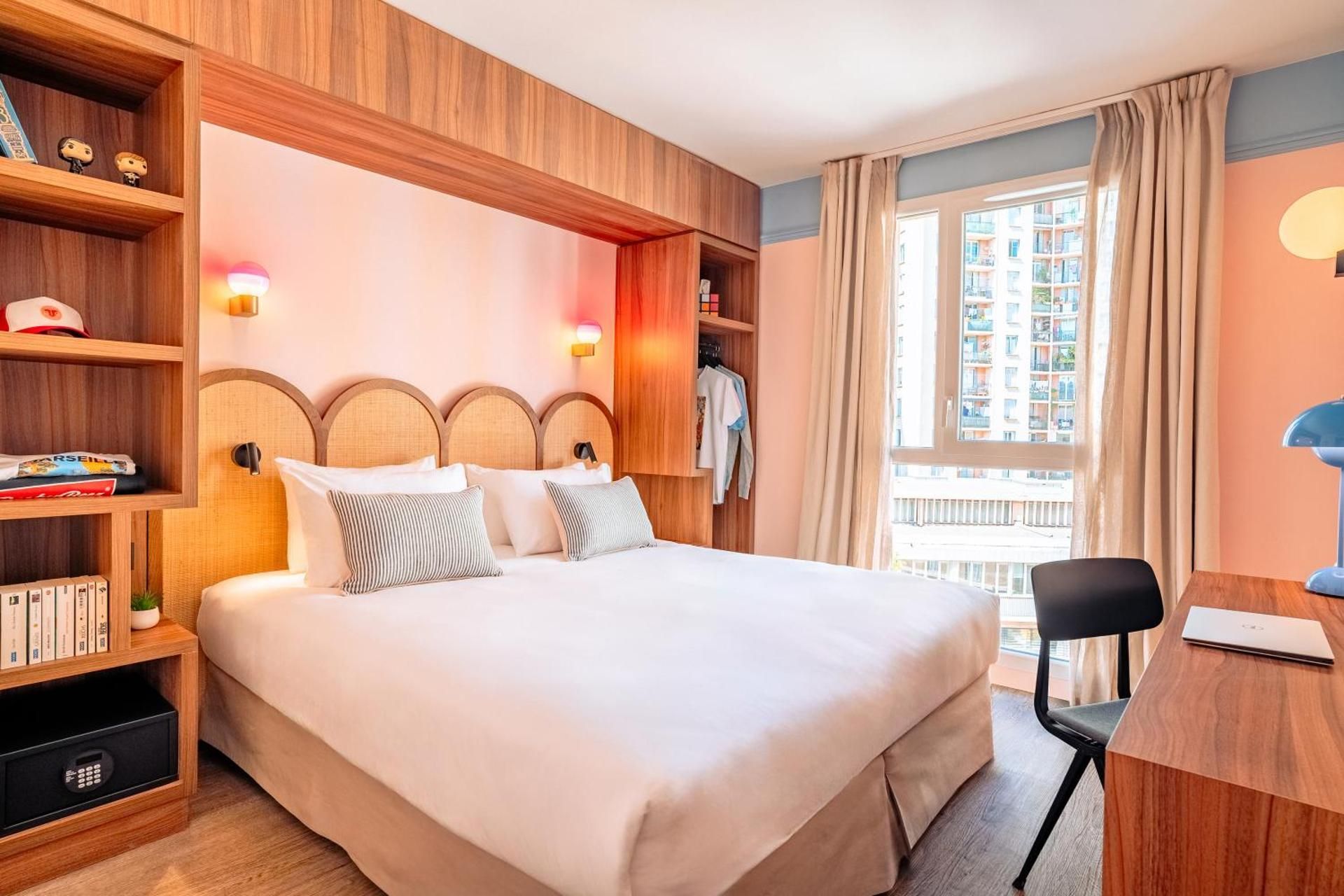Penthouse Apartment (9 Adults)