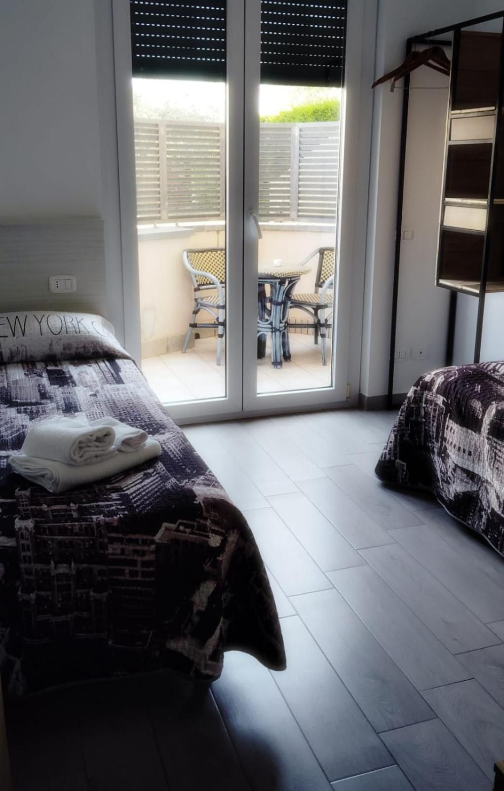 Quadruple Room with Private Bathroom