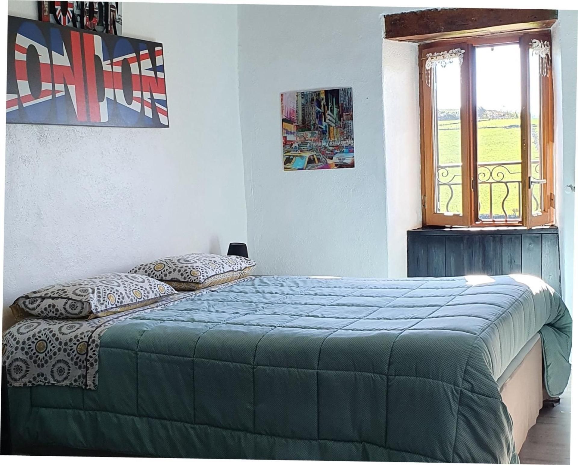 Queen Room with Garden View