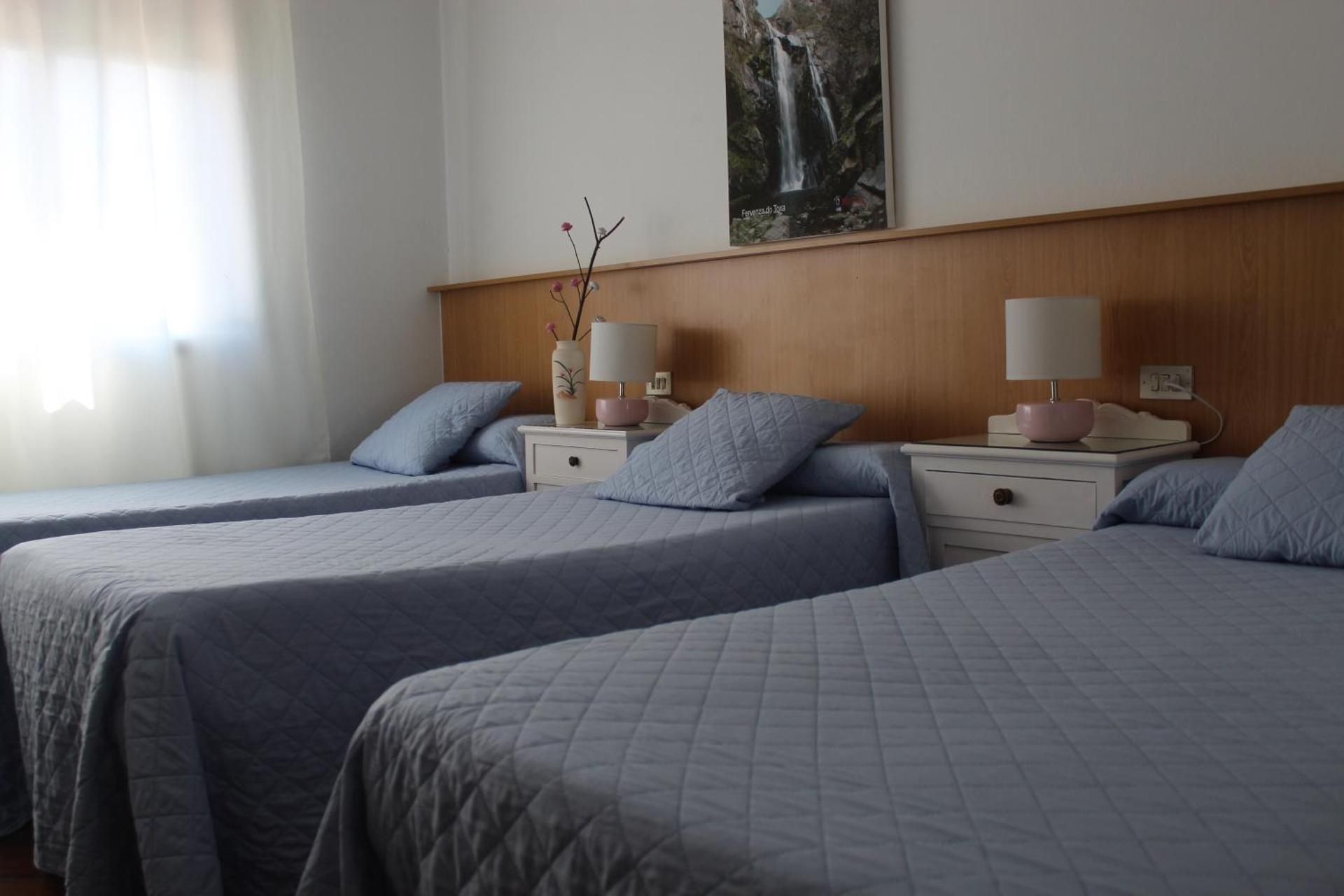 Single Bed in 3 Bedroom Dormitory