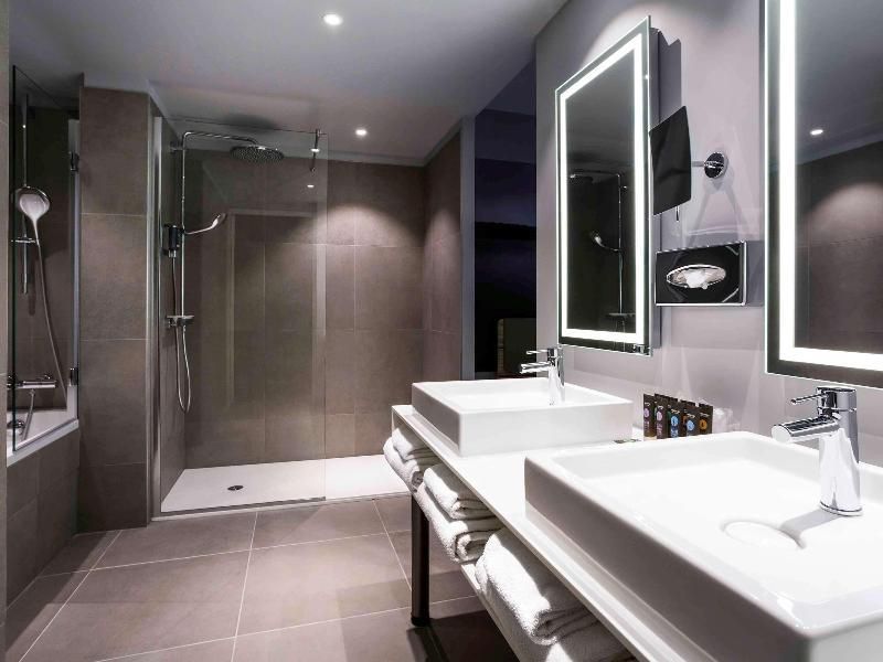 Superior Suite With 1 Queen Size Bed And 1 Sofa Bed