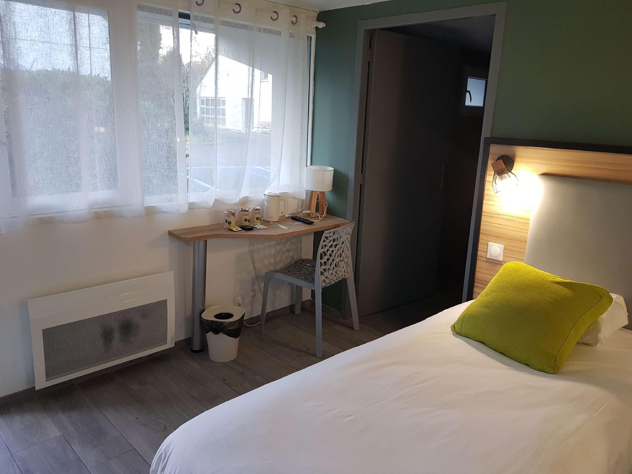 Standard Room - 3 Single Beds