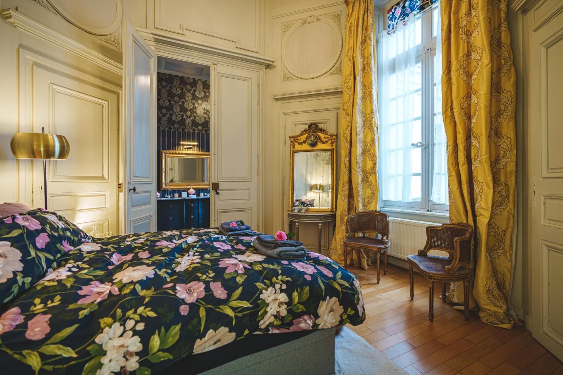 Double Room with Private Bathroom