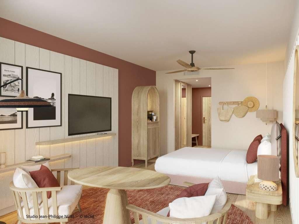 Superior Room with 1 King-Size bed