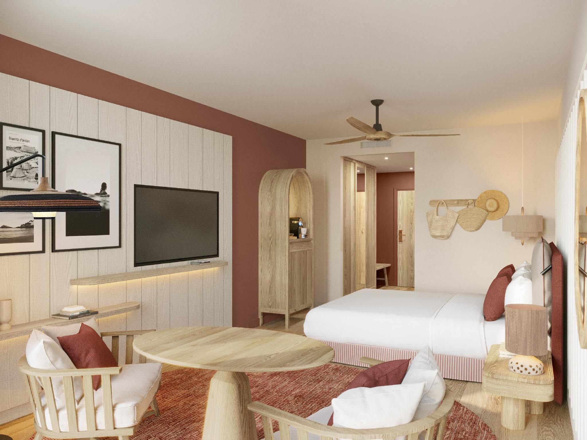 Superior Room with 1 king-size or 2 single beds , private exterior access