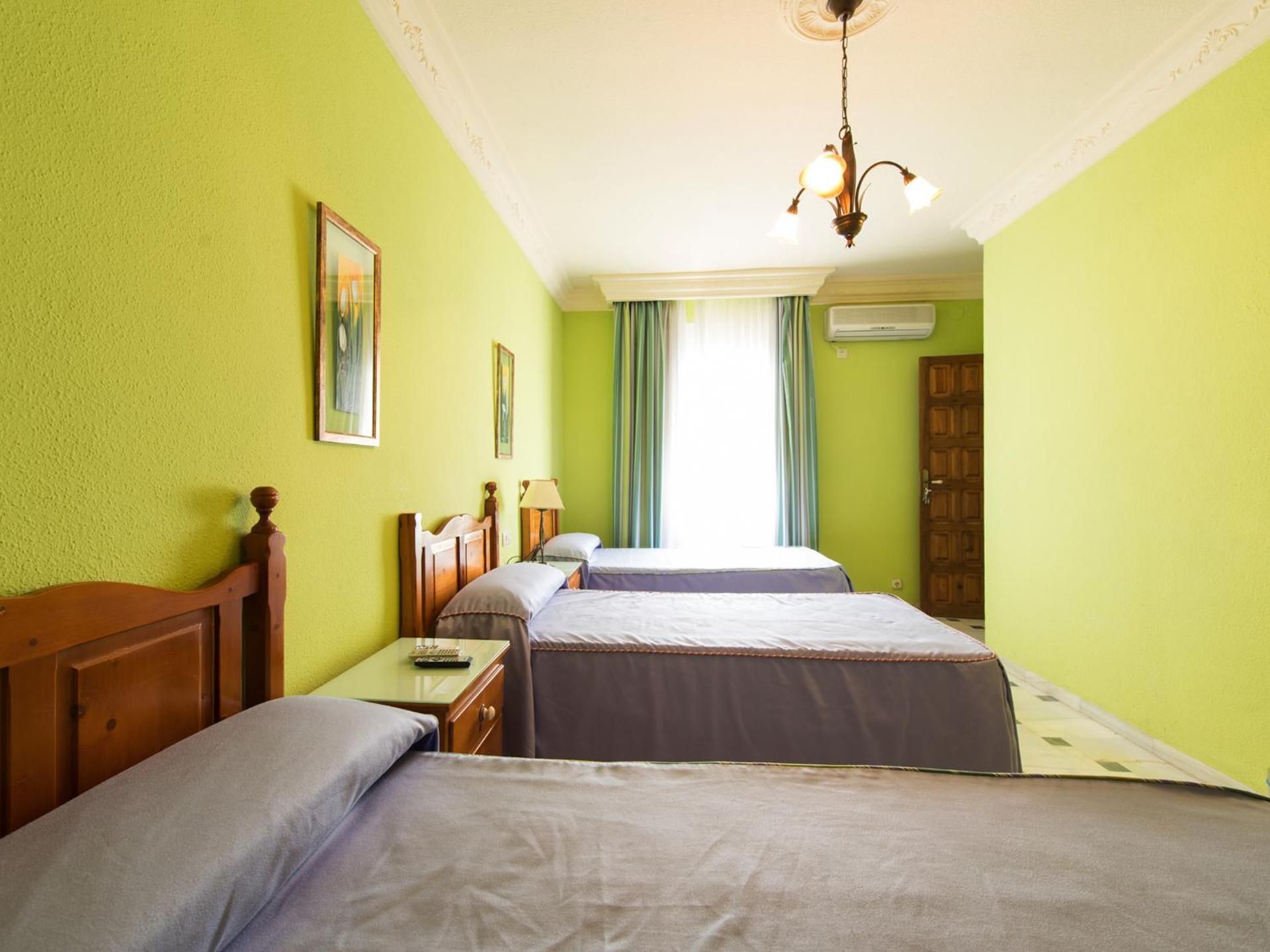 Triple Room