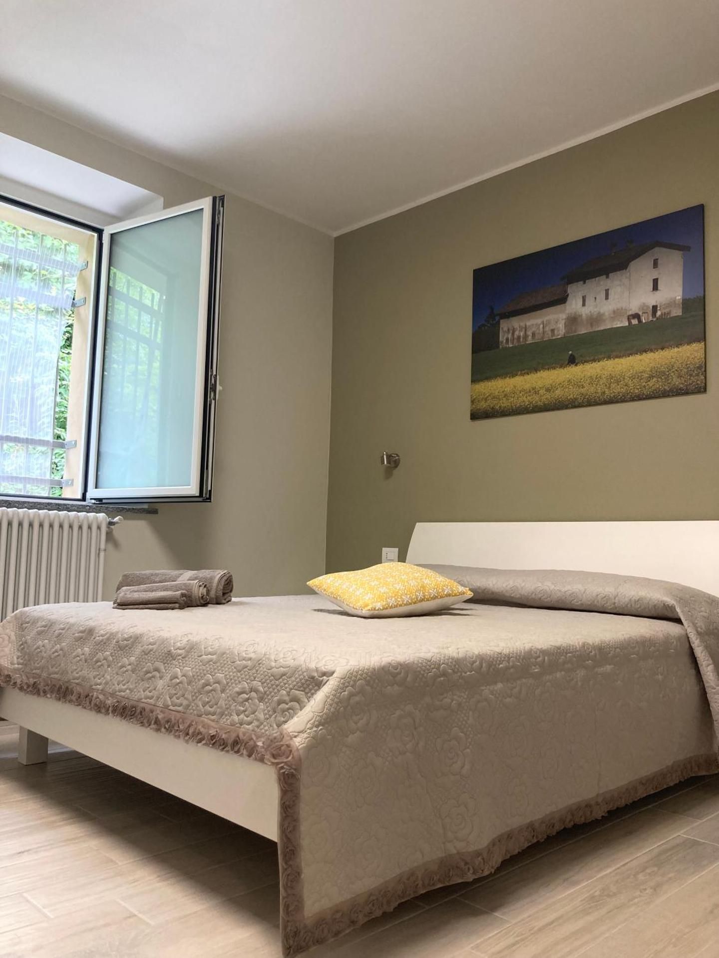 Triple Room with Bathroom