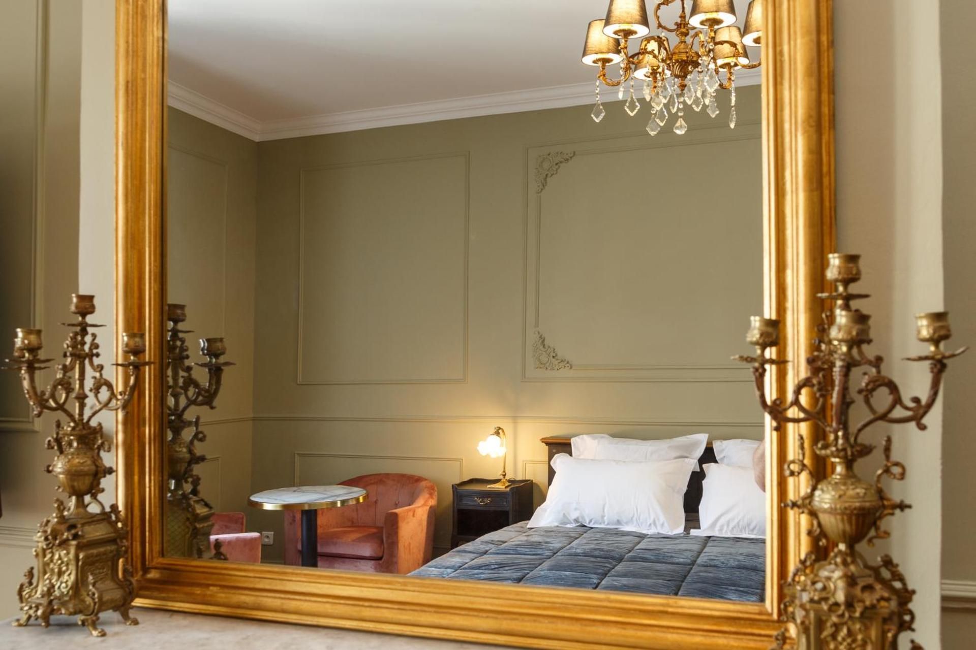 Queen Room with Balcony