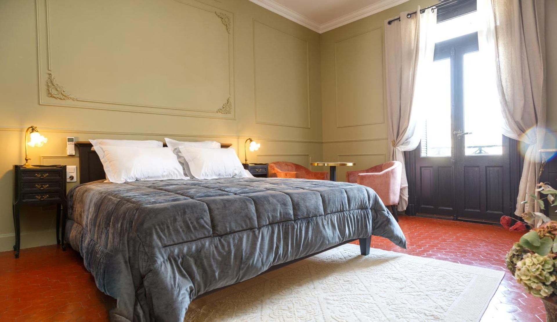 Queen Room with Balcony
