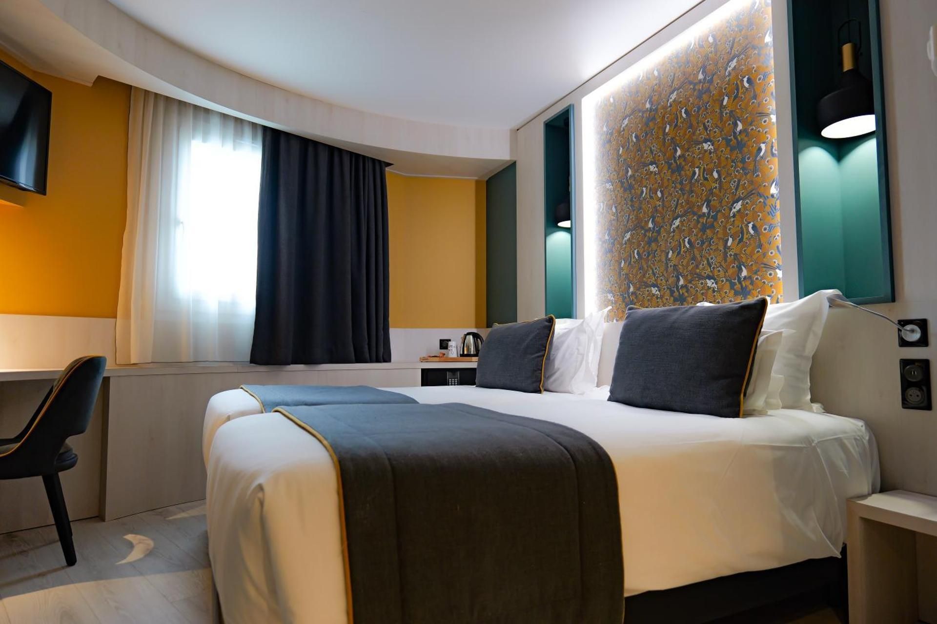 Superior Twin Room