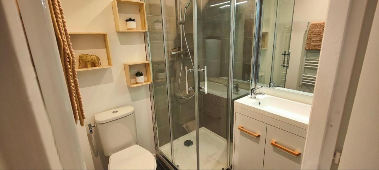 Apartment - Split Level