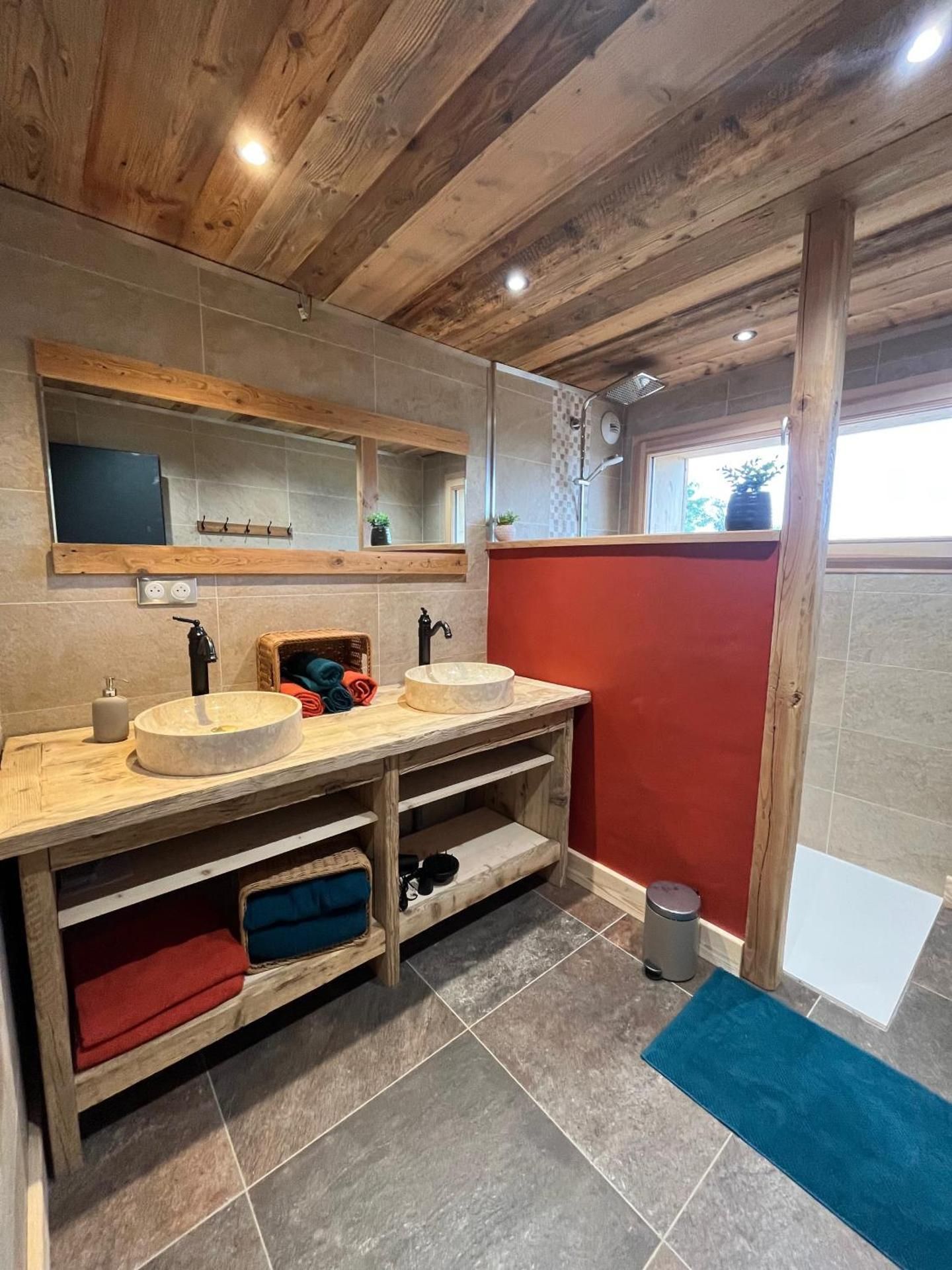 Double Room with Mountain View
