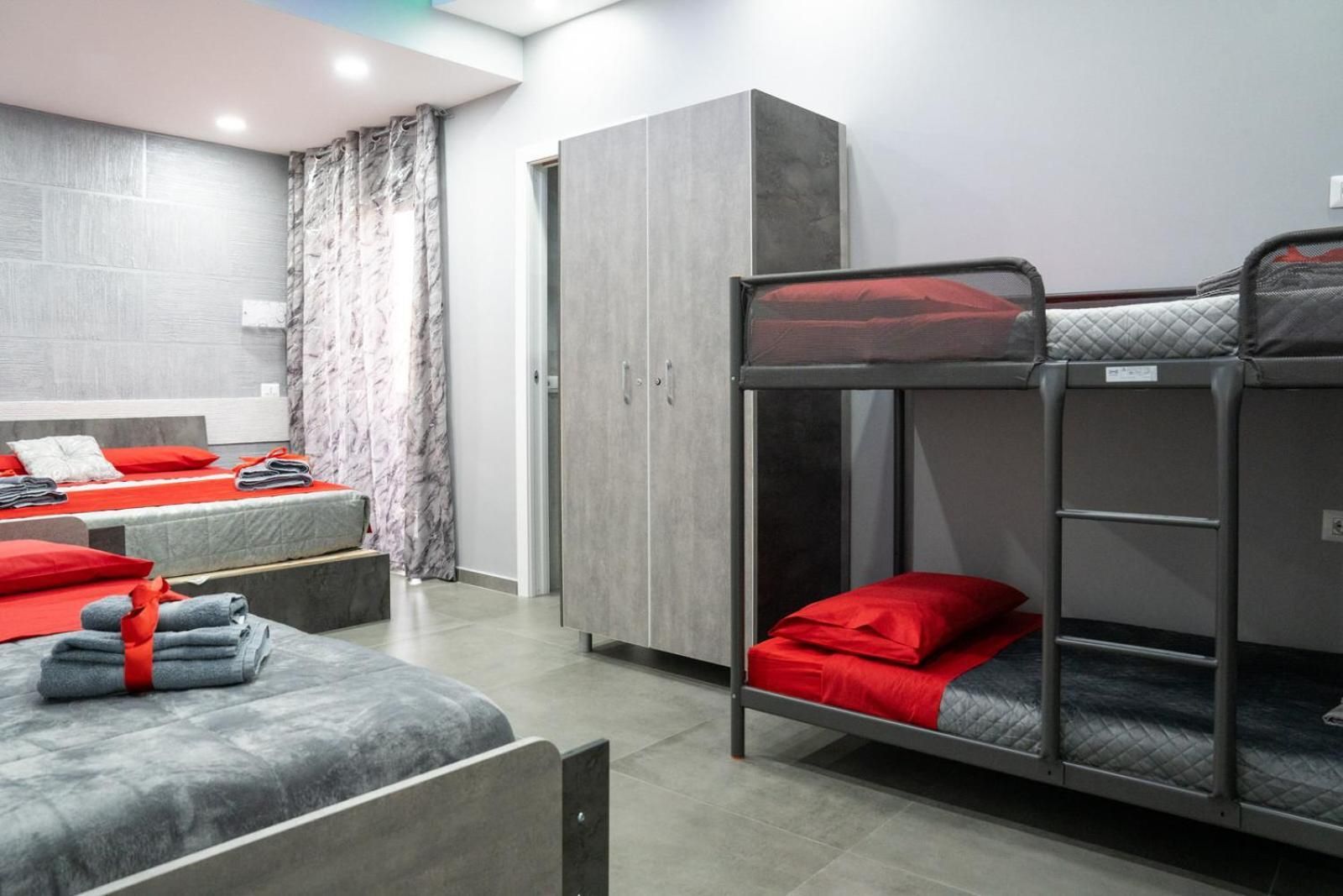 Large Double or Twin Room
