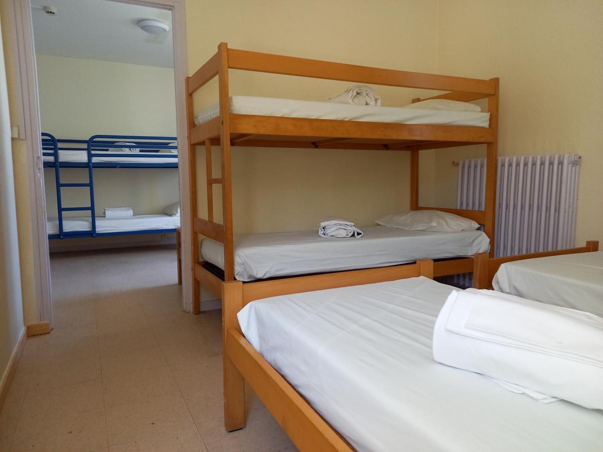 Bunk Bed in Mixed Dormitory Room