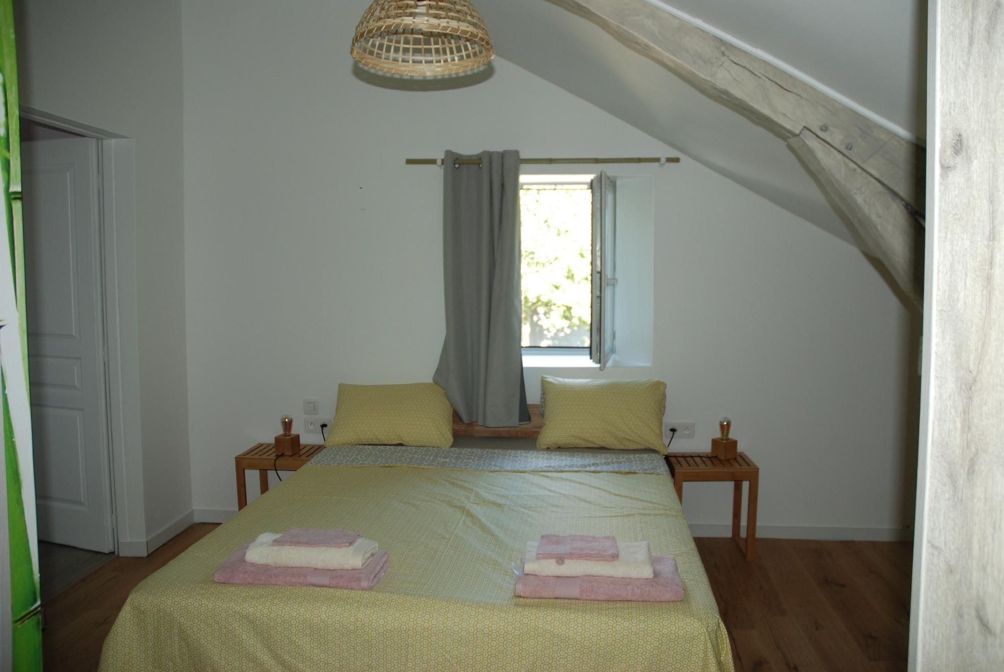 Chambre Zen-Double-Douche-Vue sur la cour