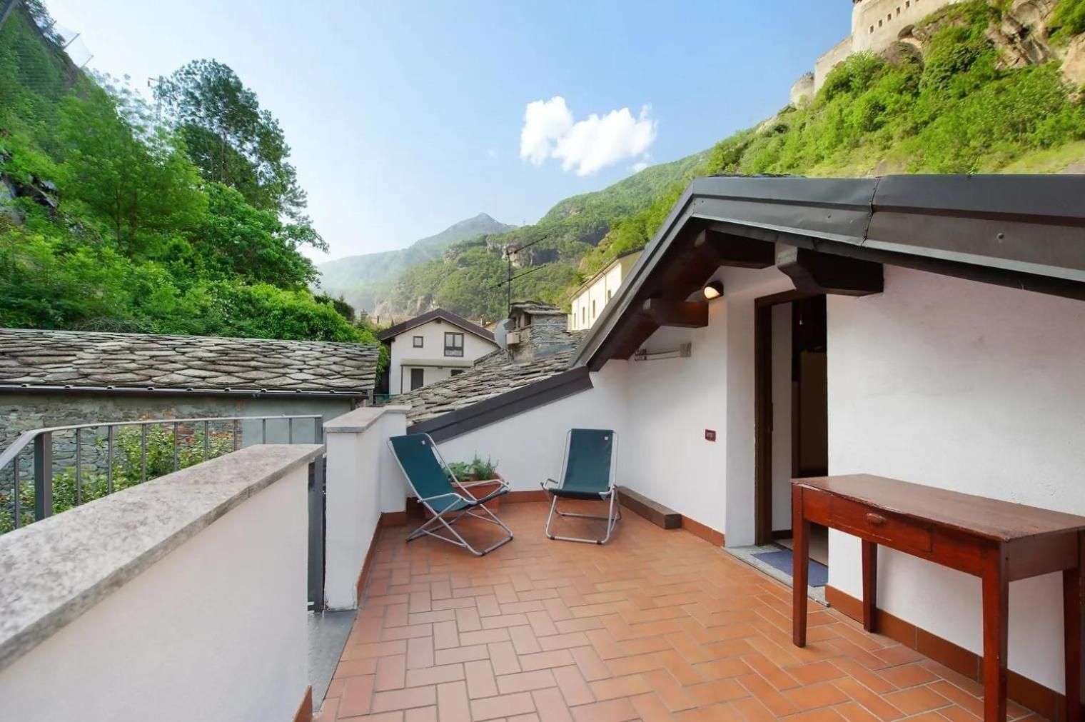 Triple Room with View