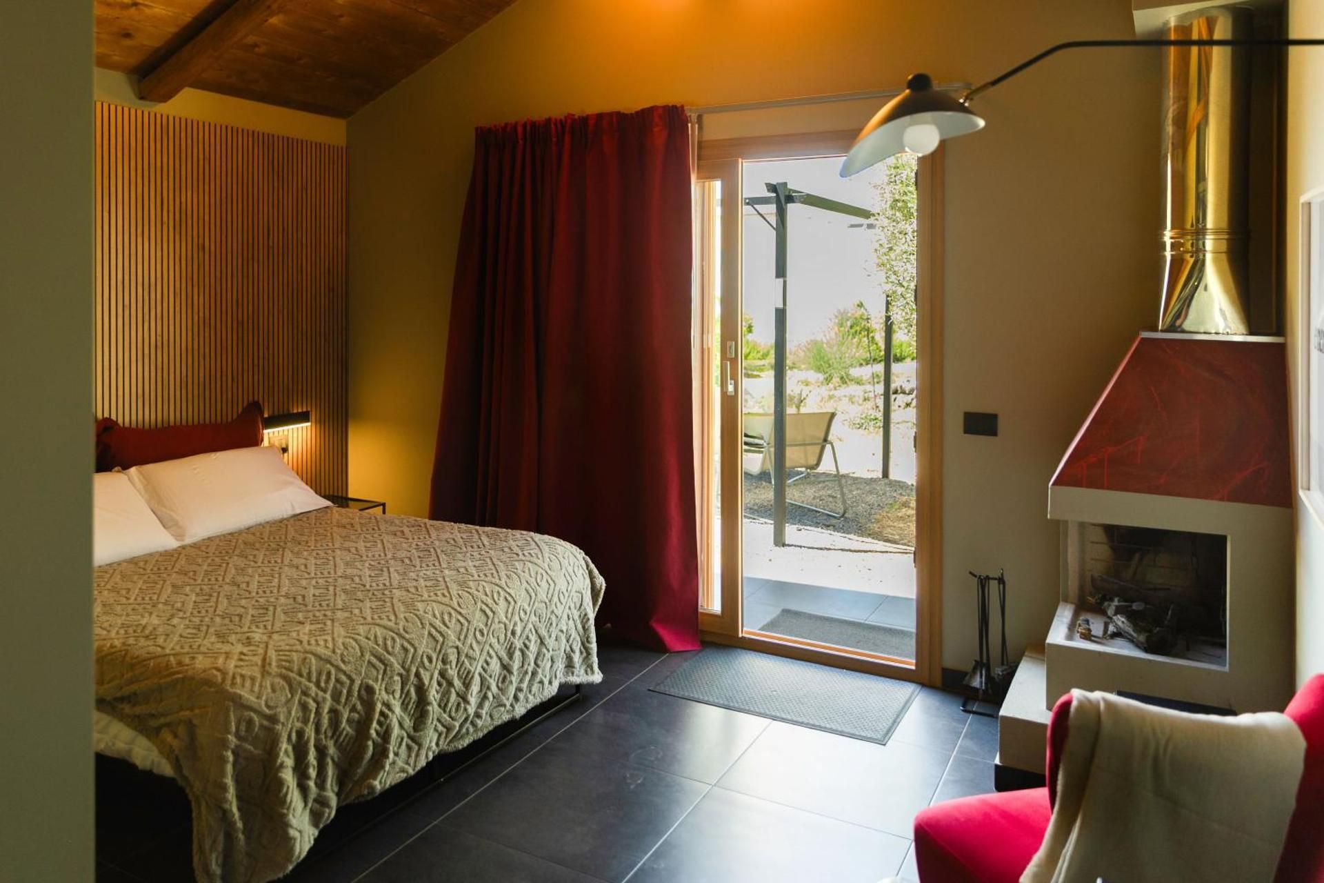 PODERE DELL'ETNA SEGRETA - Essential Nature Hotel Deluxe Double or Twin