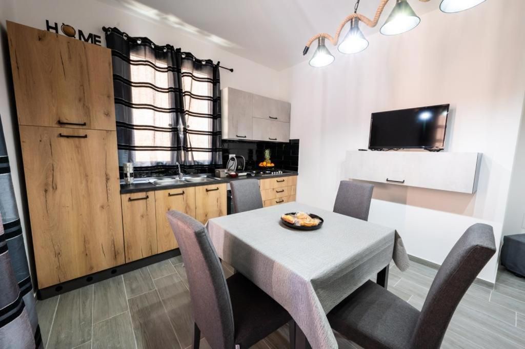 AVA VACATION HOME