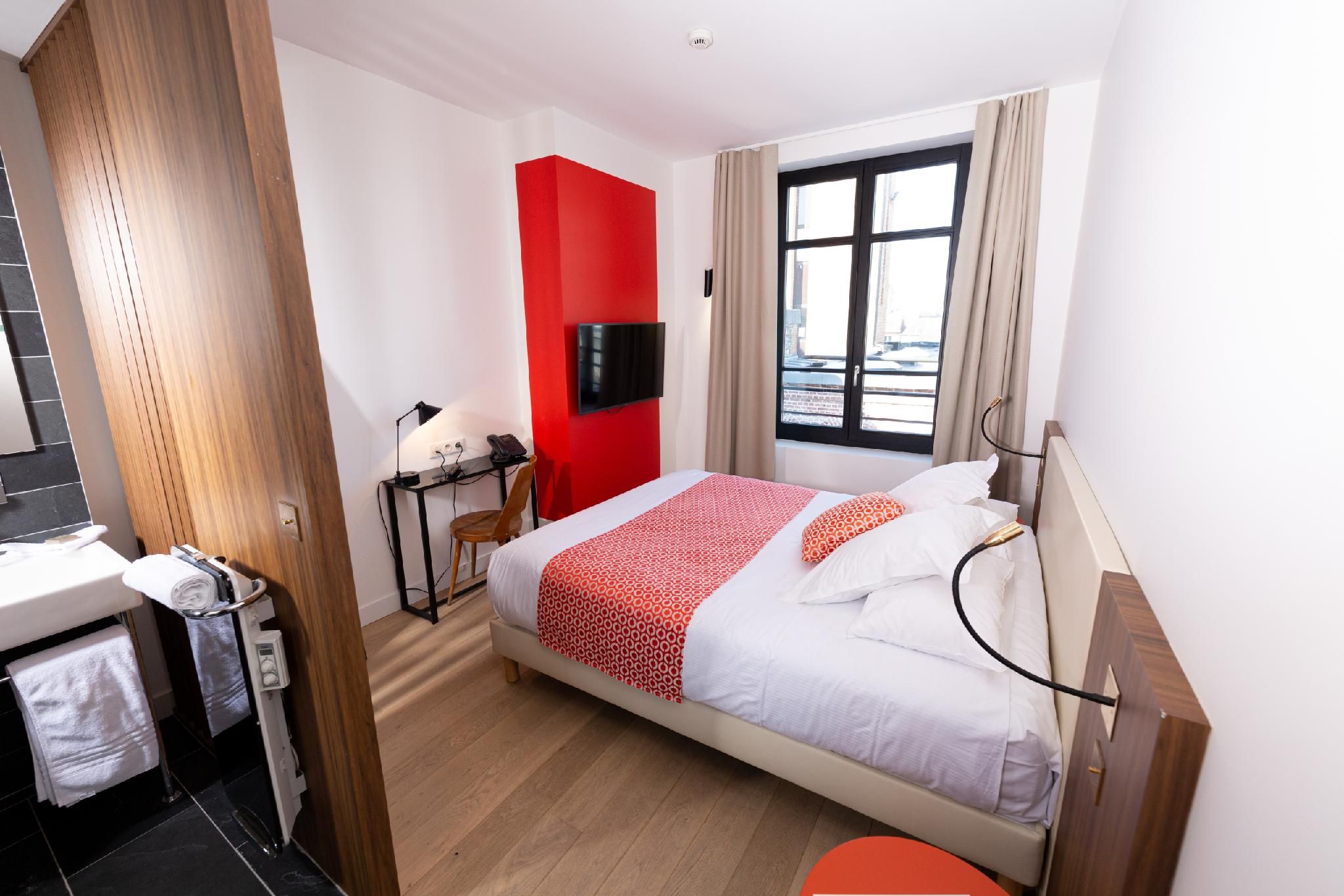 Grand Place Hotel 16/26-Appartement-Appartement-Douche-Vue Sur La Cour