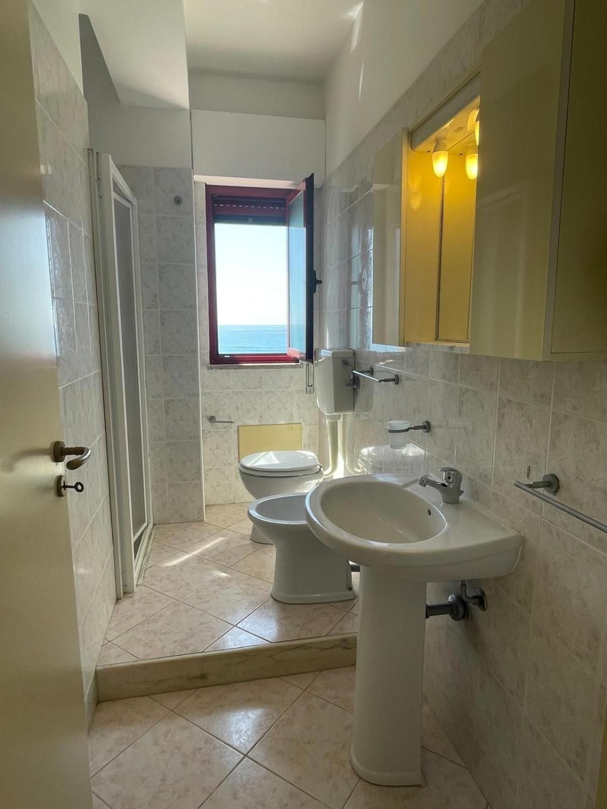 Triple Room with View