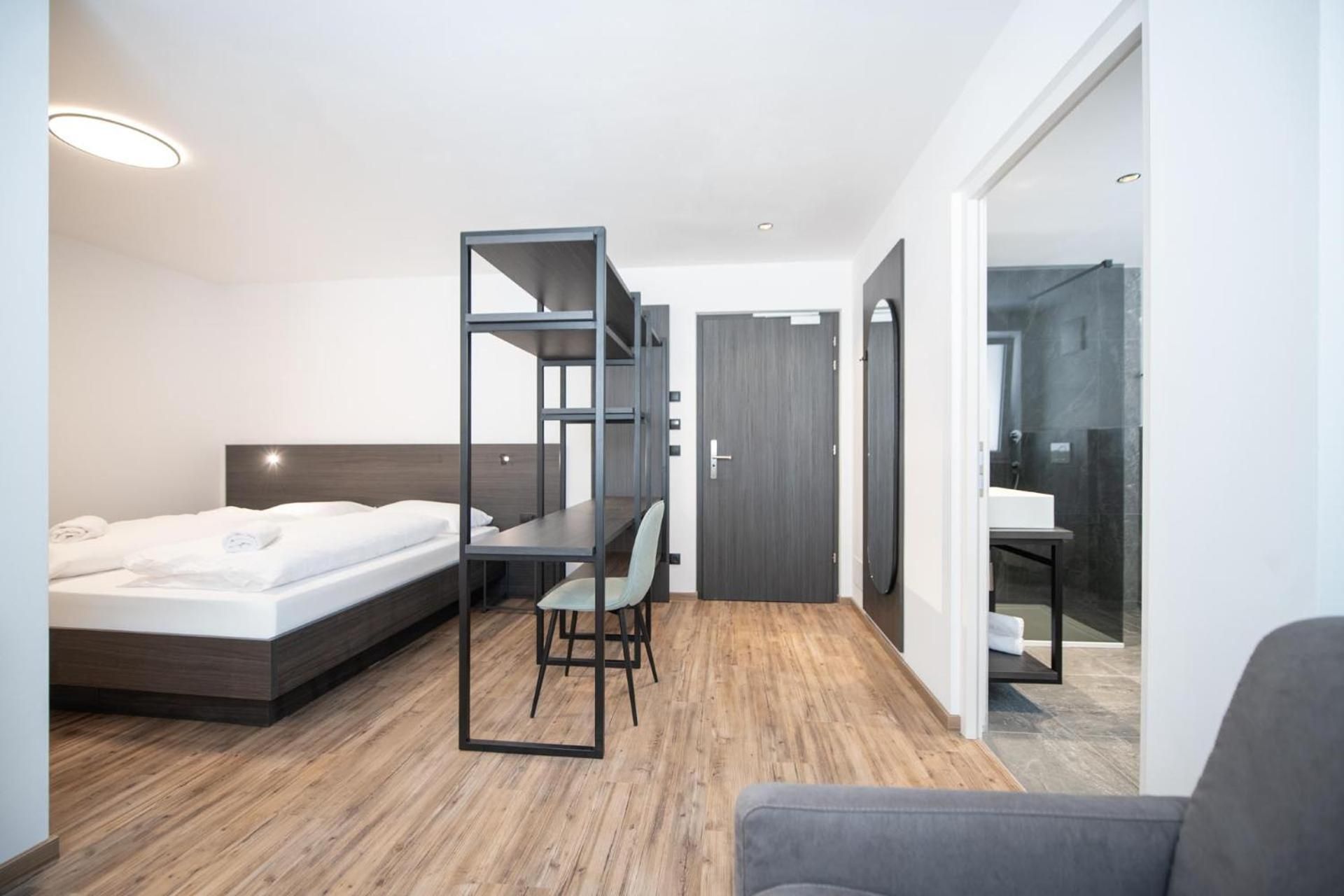 Double or Twin Room with Bathroom