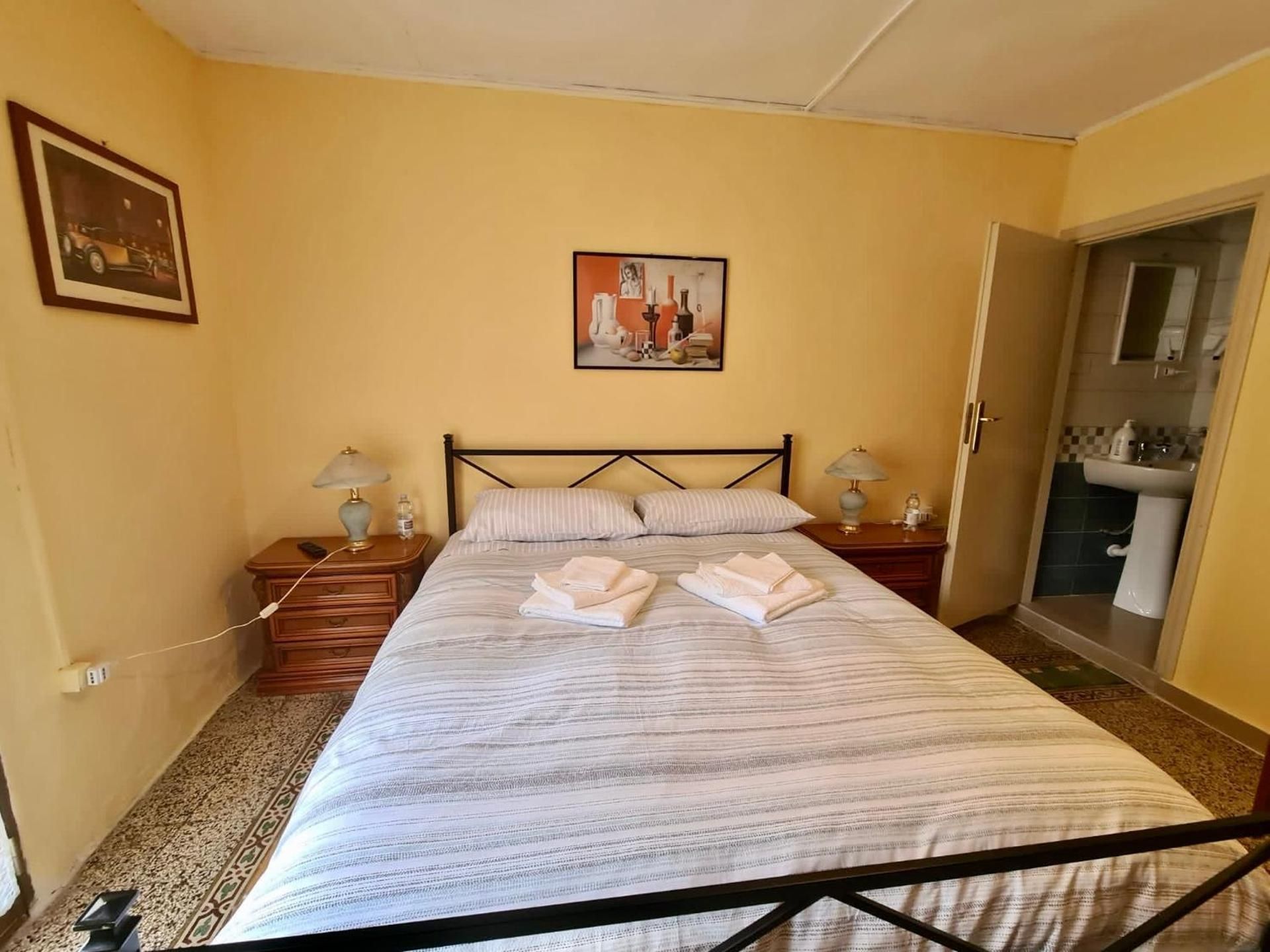 Double Room with Balcony (3 Adults)
