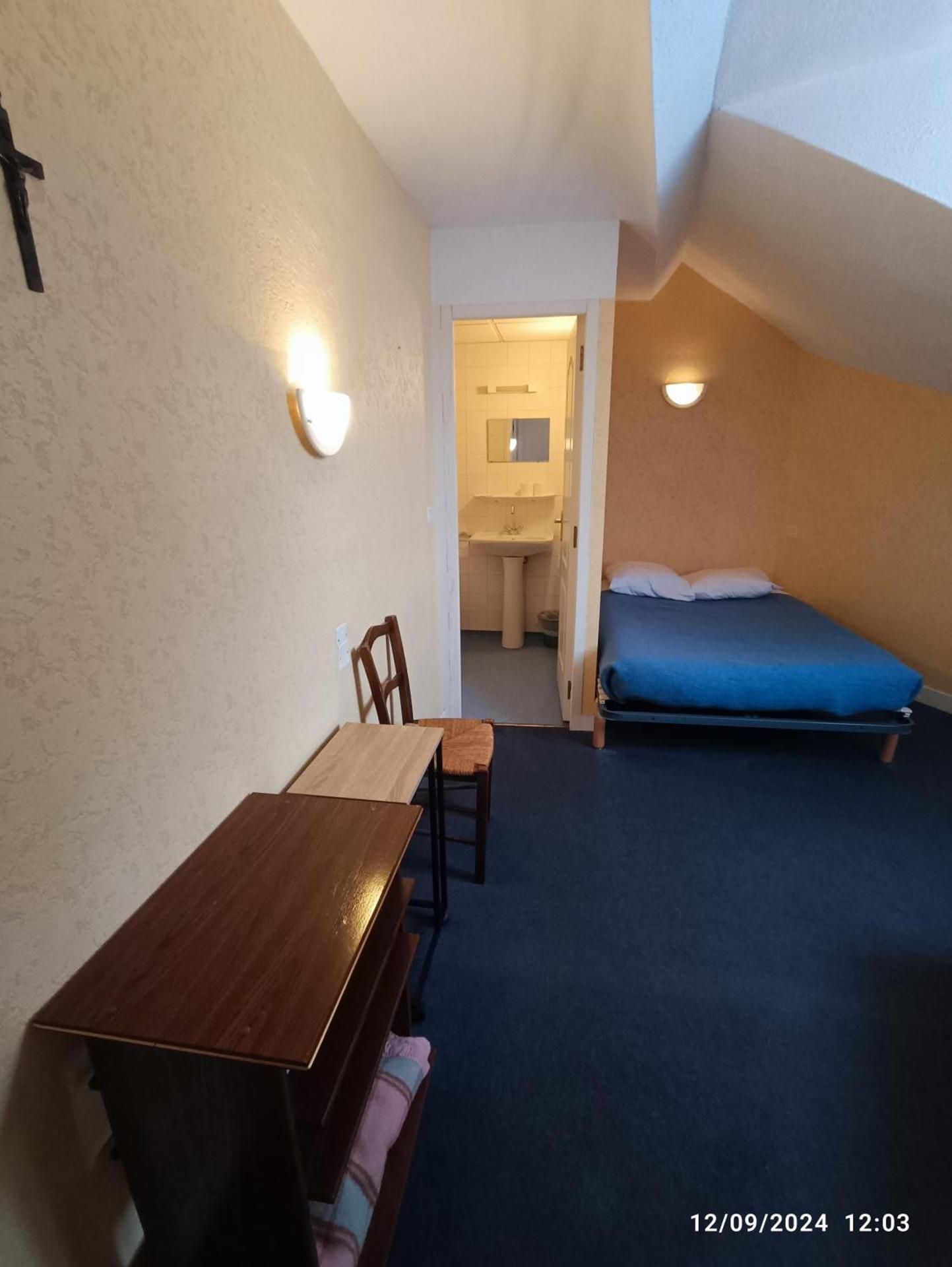Large Double Room