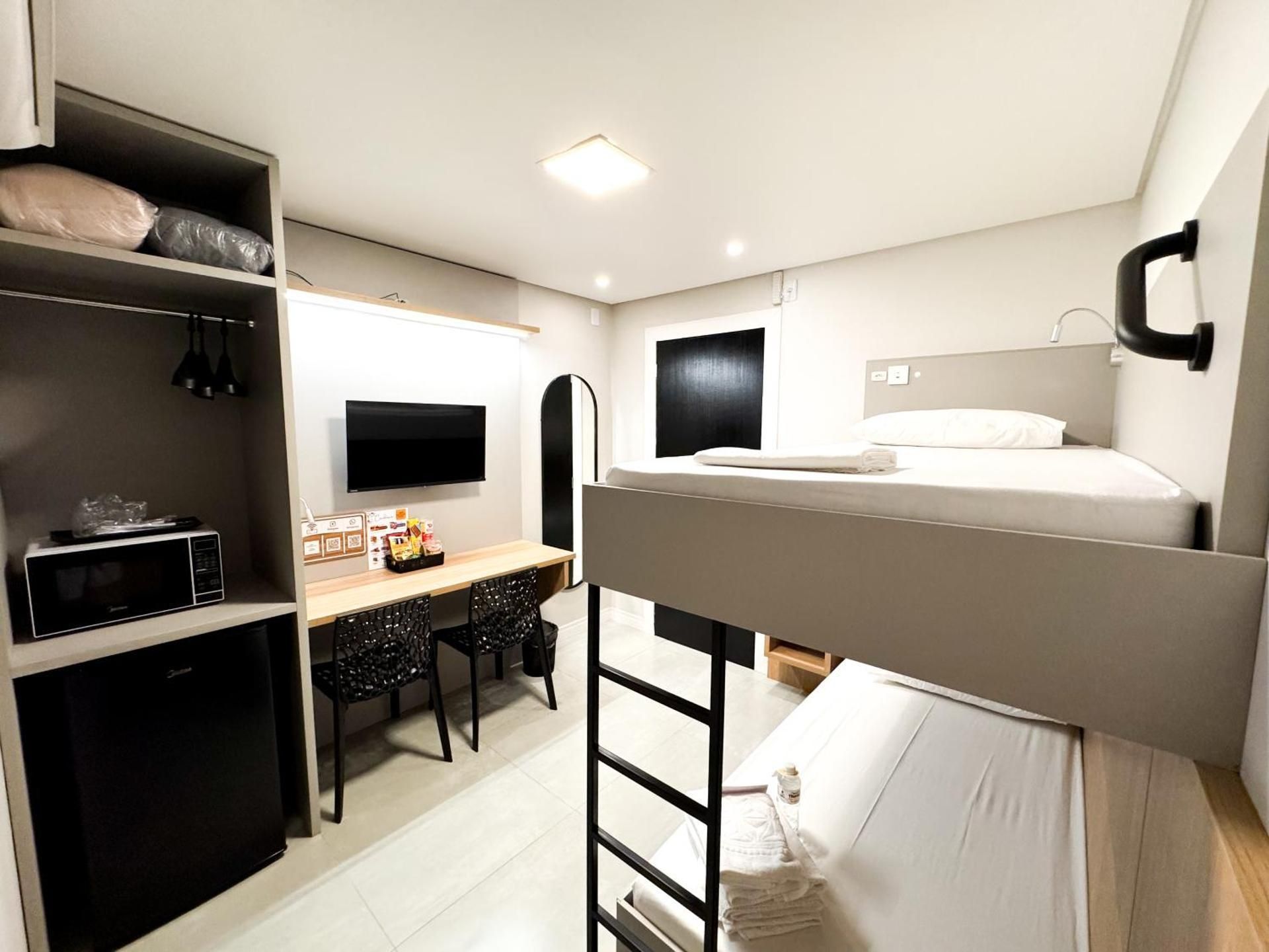 Standard Double Suite