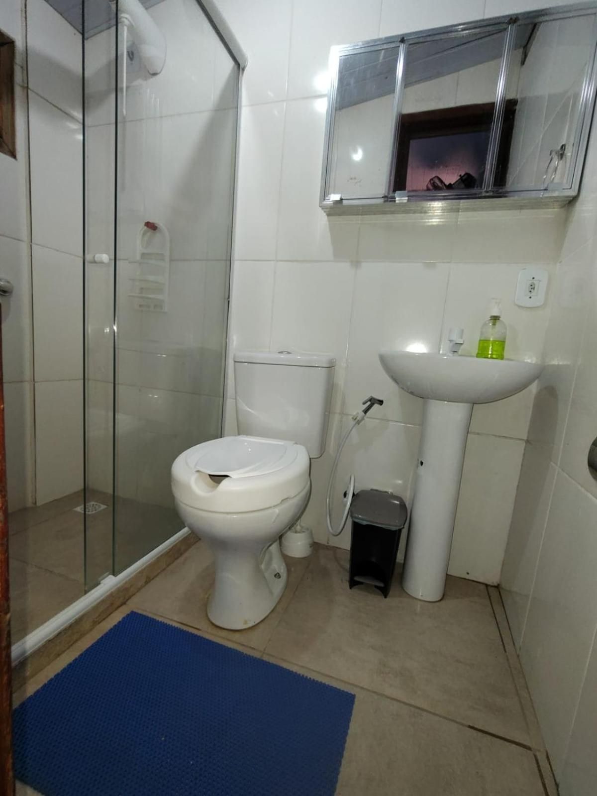 Single Room With Private Bathroom