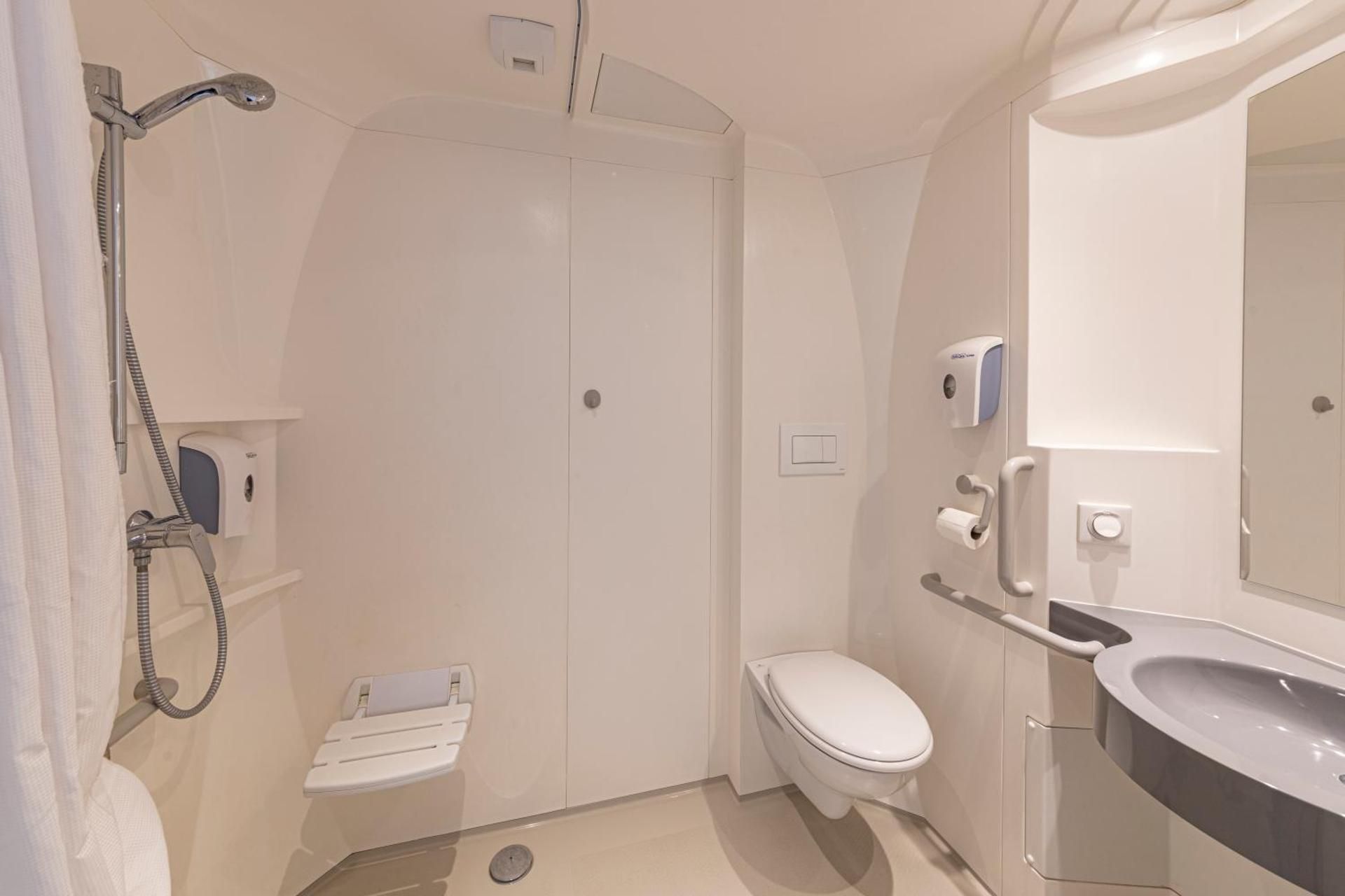 Double Room - Disability Access