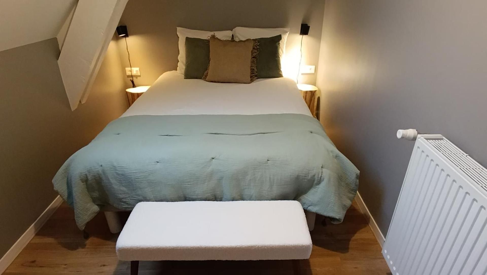 KastellRen - Rennes - Grand parking prive Double Room