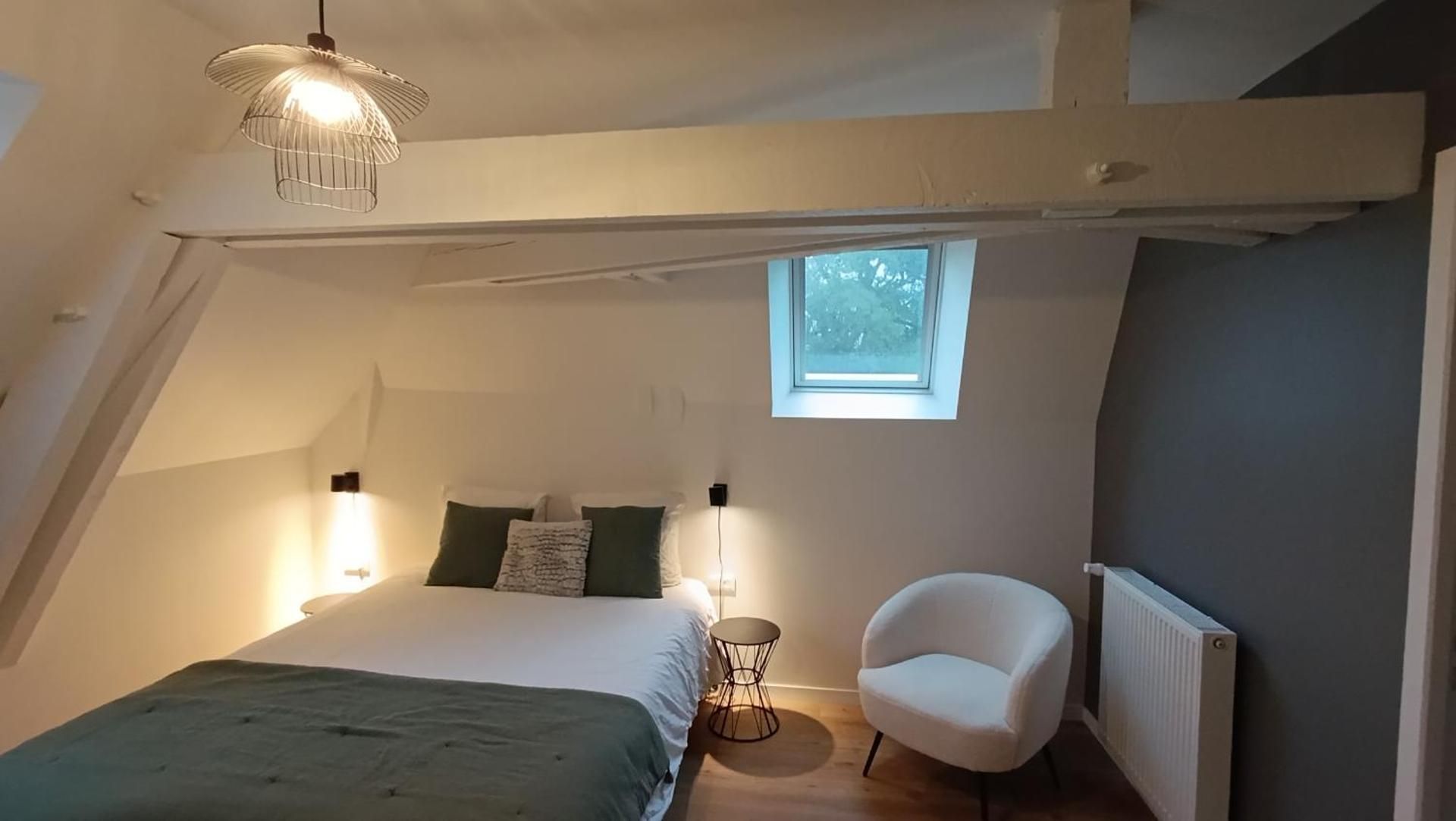 KastellRen - Rennes - Grand parking prive Deluxe Double Room 2