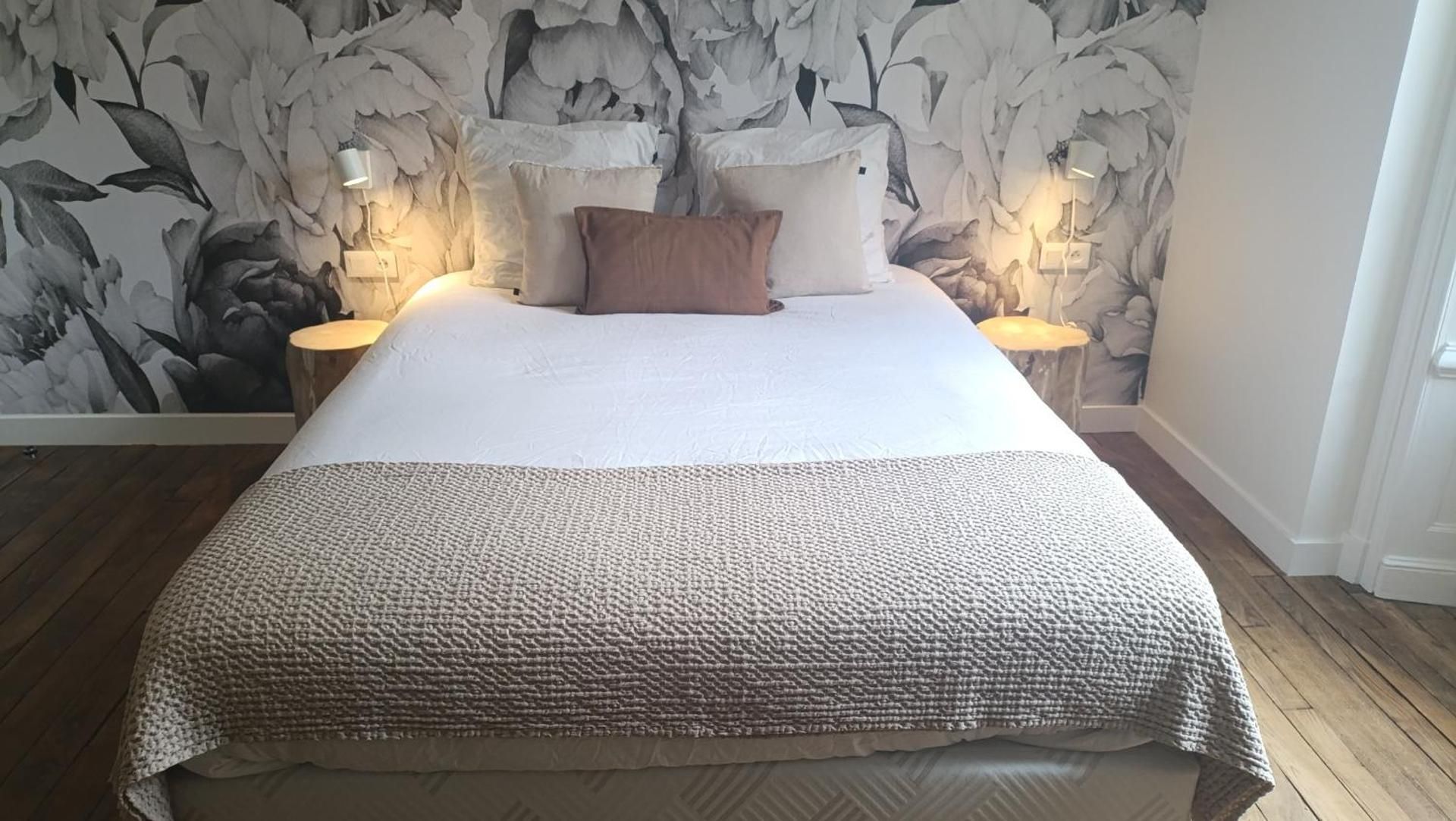Deluxe Double Room with Bath