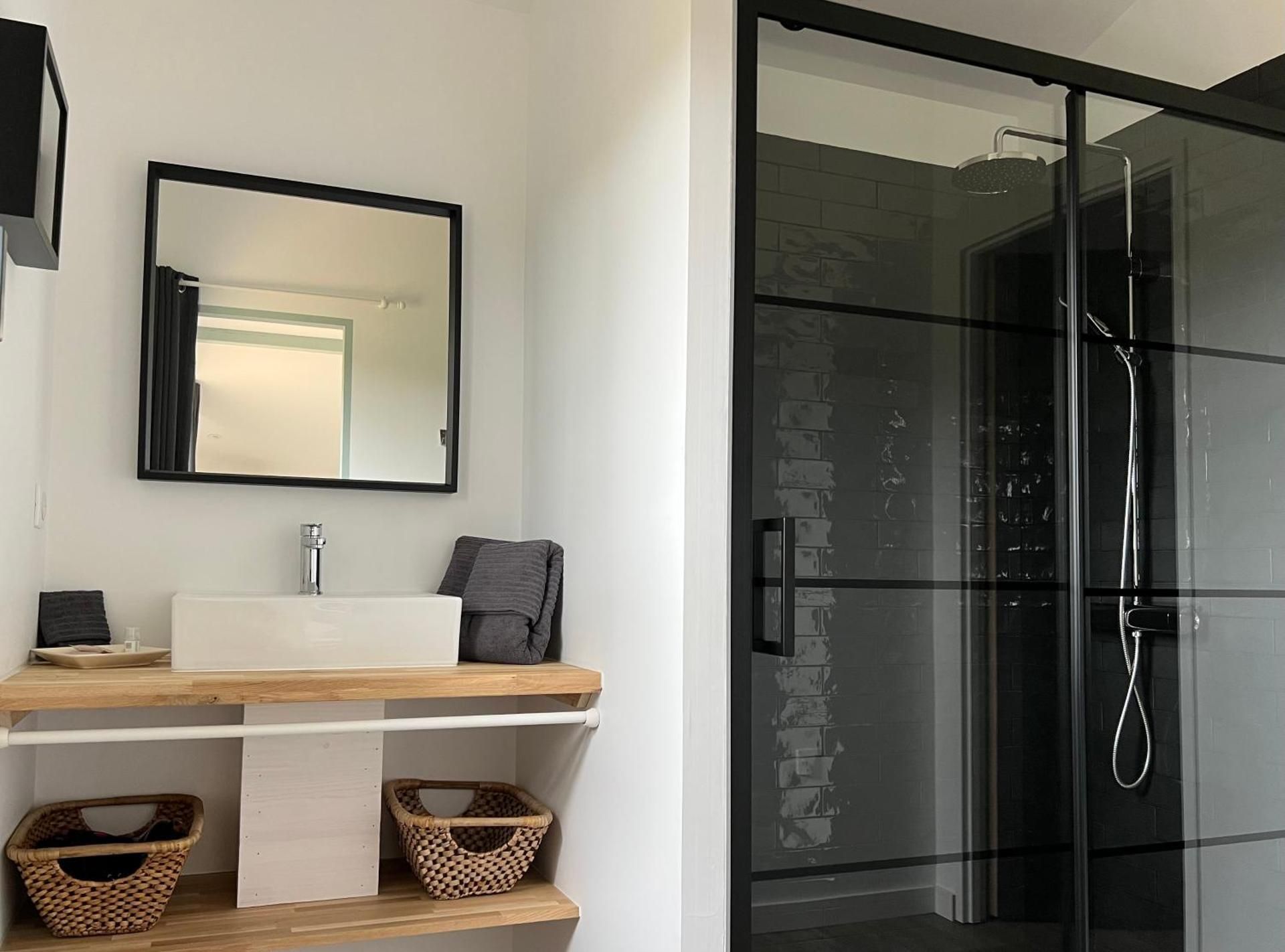 Double or Twin Room with Terrace