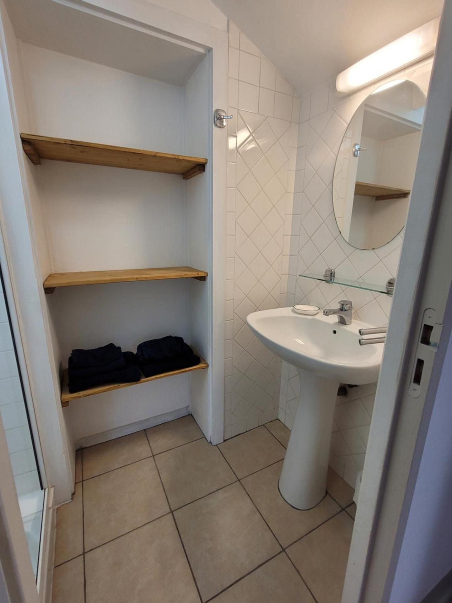 Comfort Triple Room with Shower