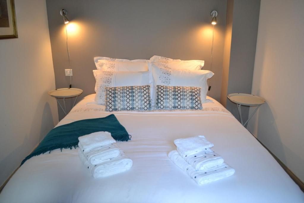 Suite with Pool View