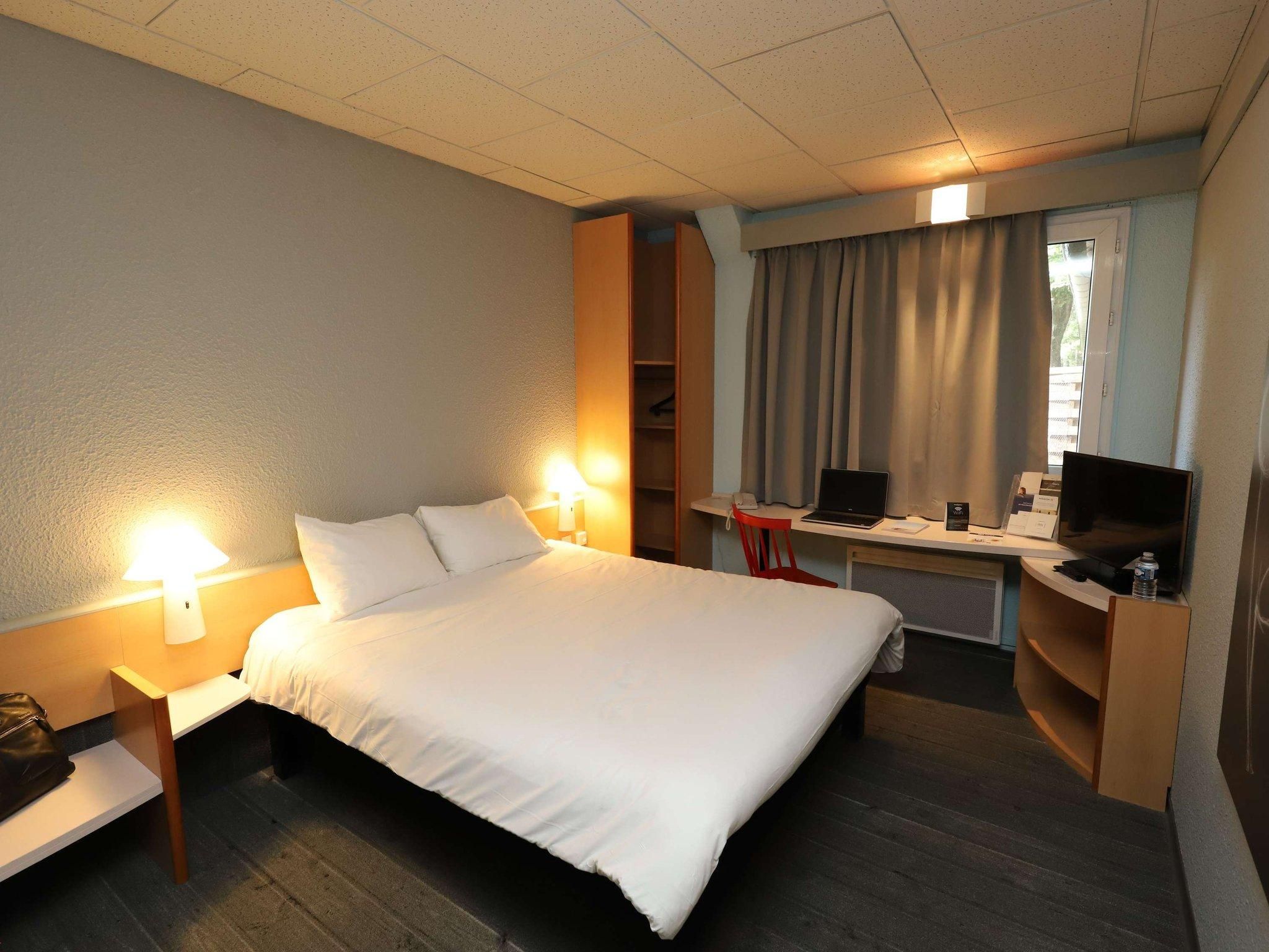Standard Room with 1 Double Bed