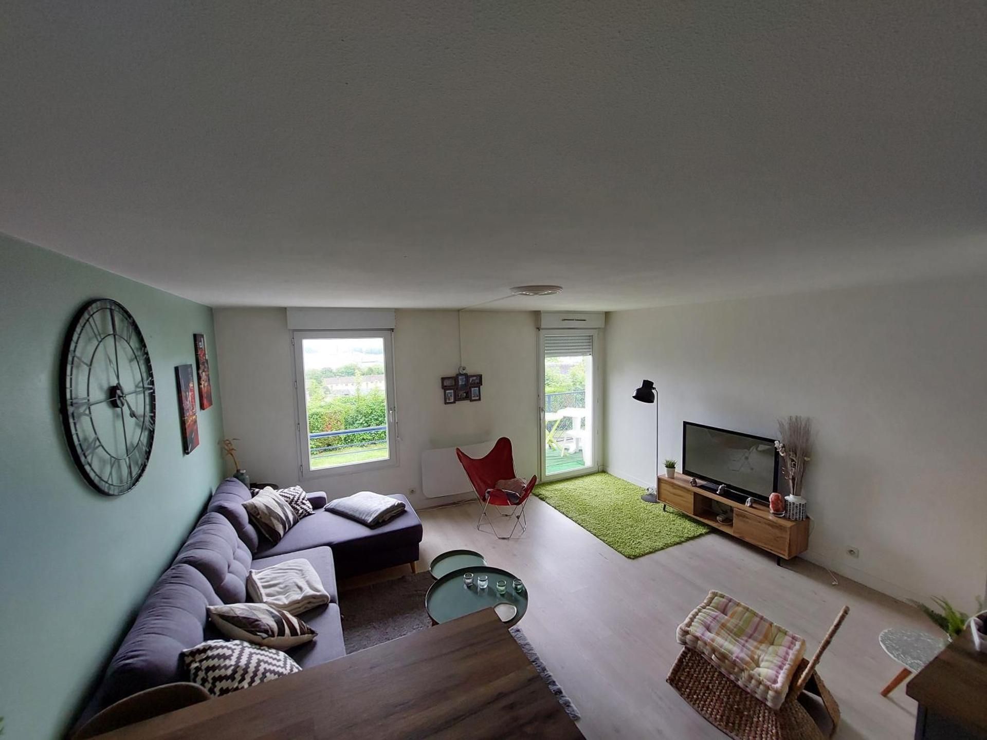 Apartment with Balcony