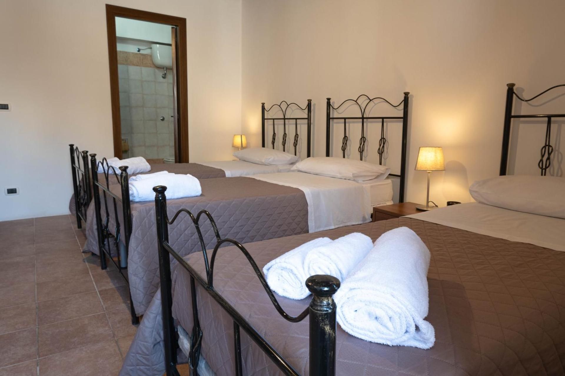 Triple Room with Bathroom