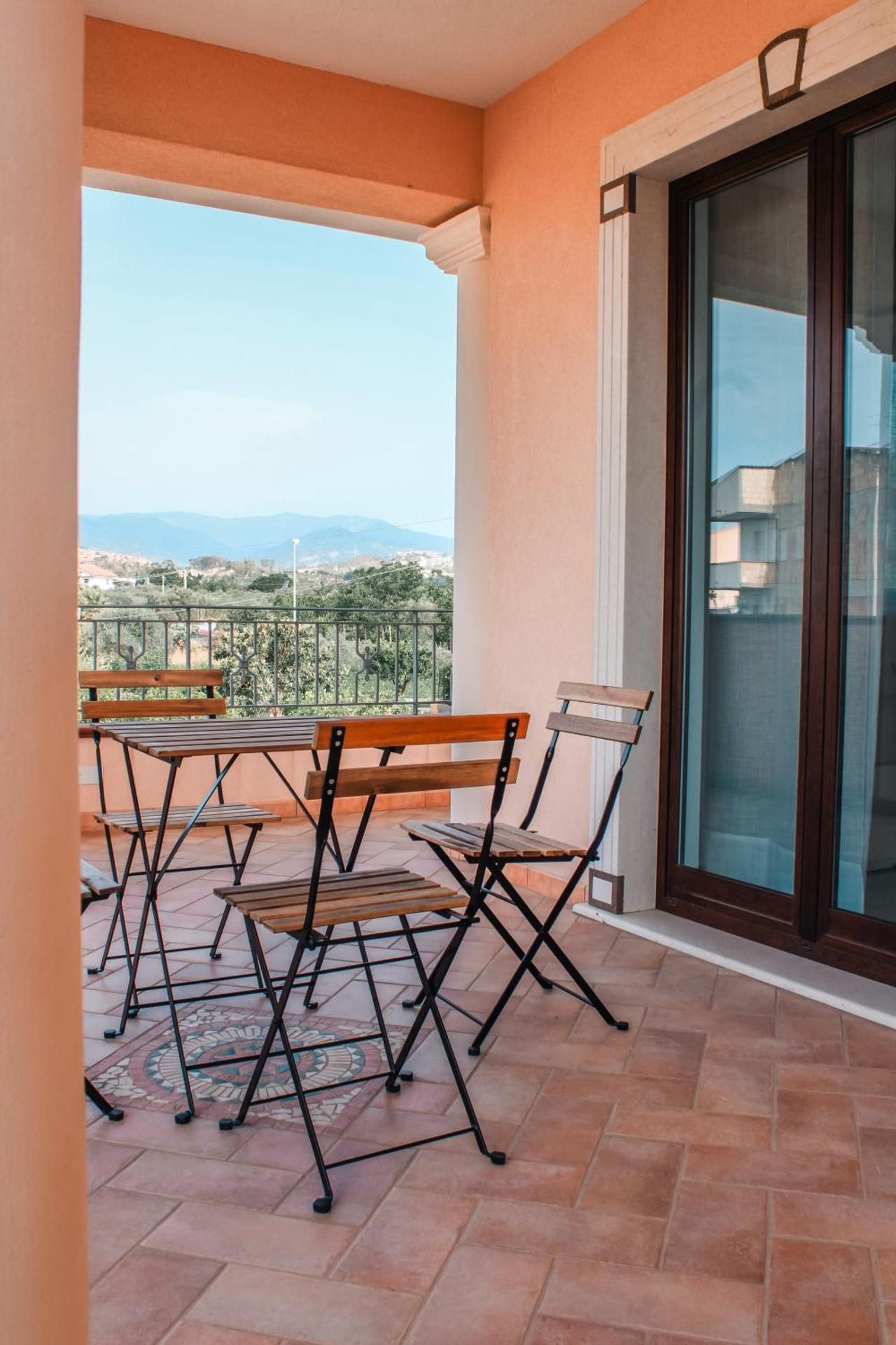 Quadruple Room with Terrace