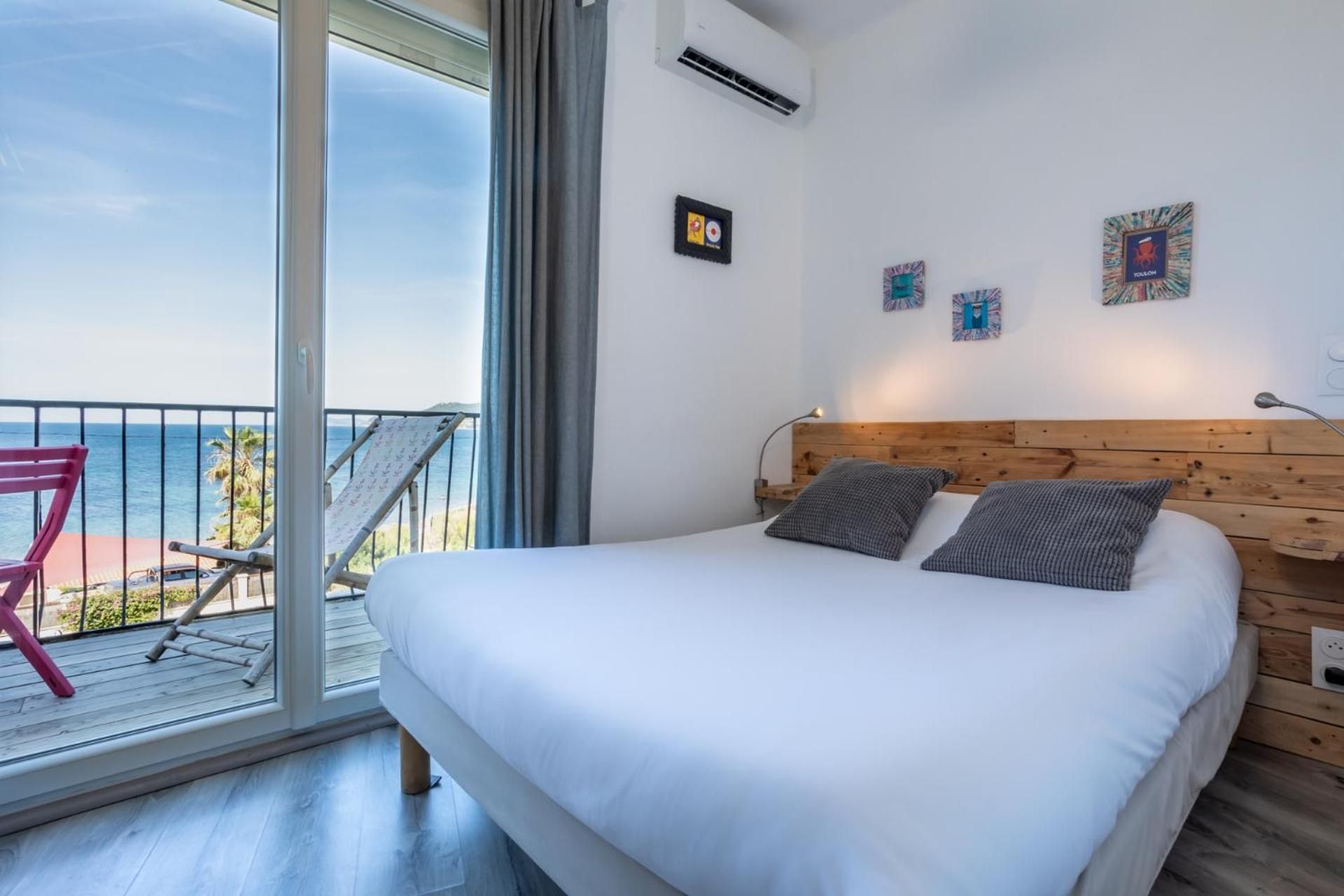 Double Room 30 ft² with terrace - Sea View