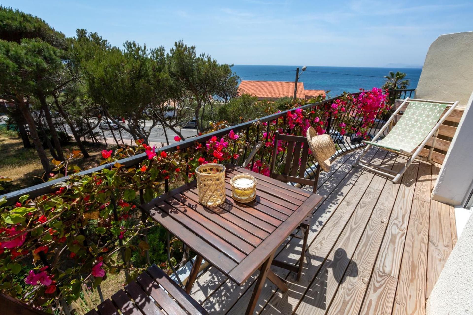 Comfort Double Room with terrace - Sea View