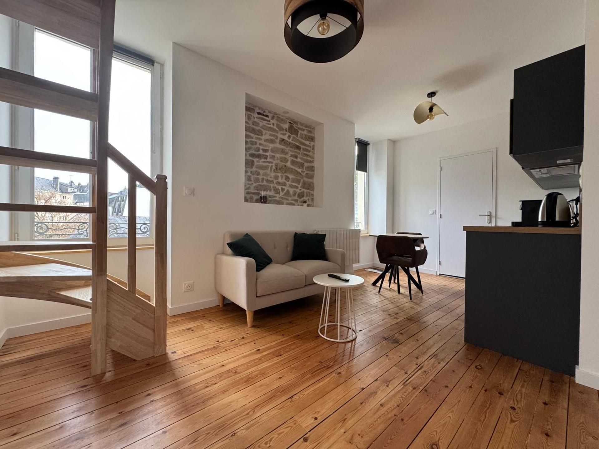Apartment - Split Level