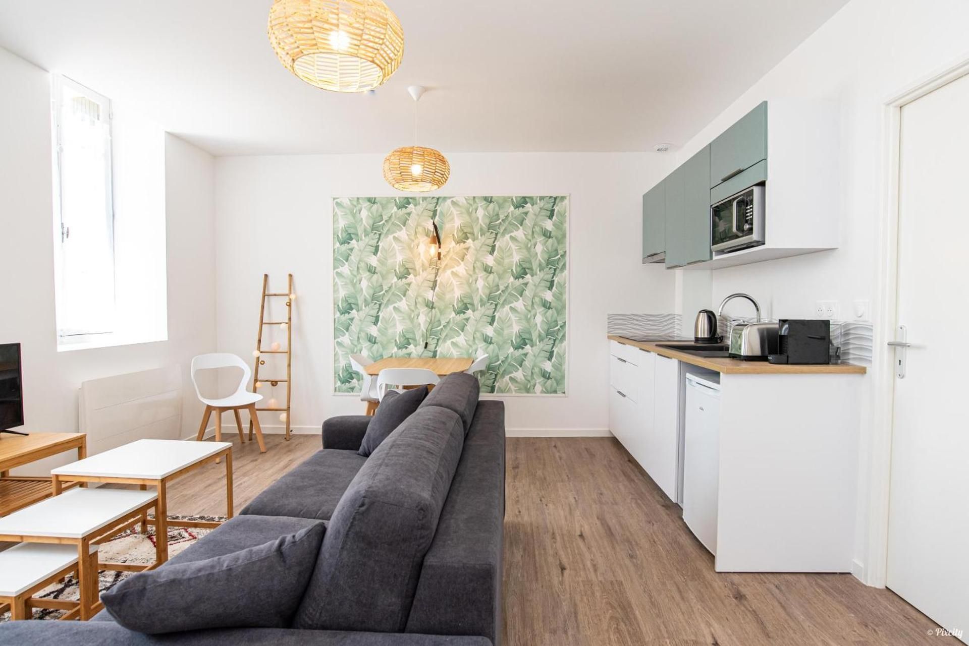 One-Bedroom Apartment