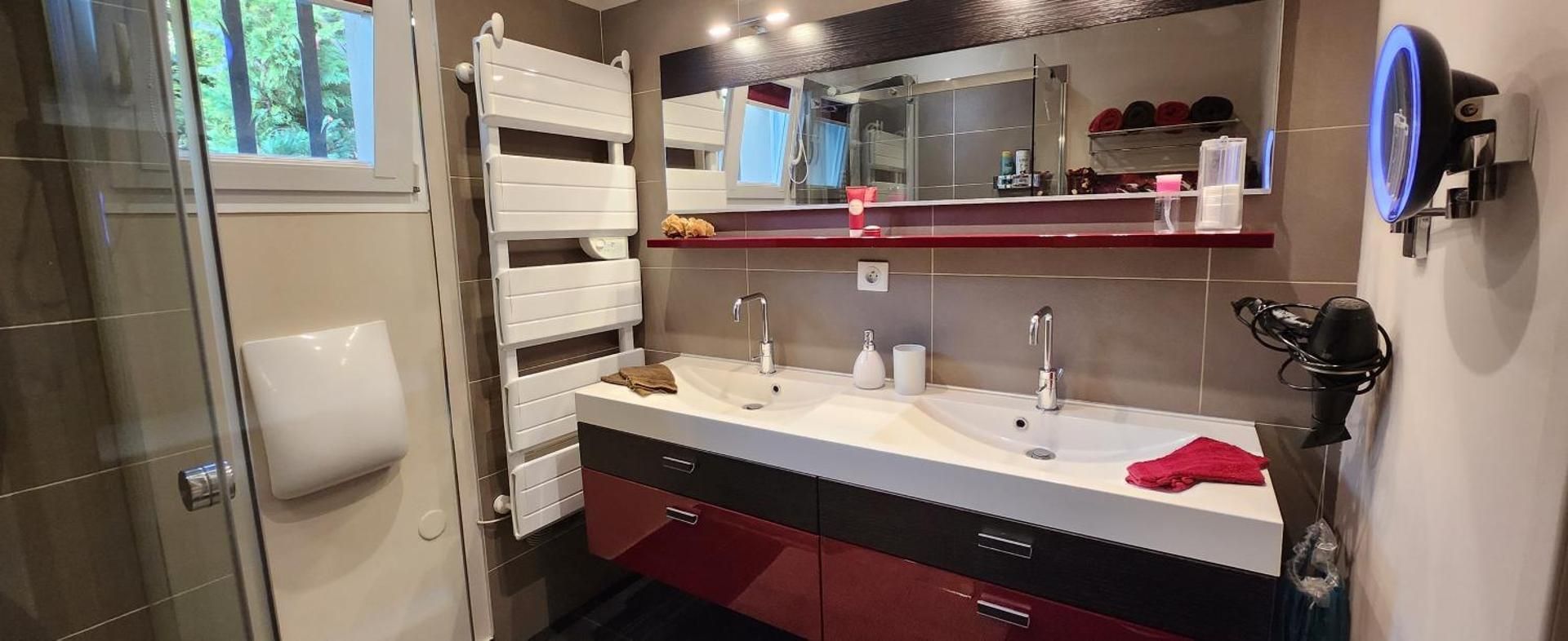 Double Room with Private Bathroom