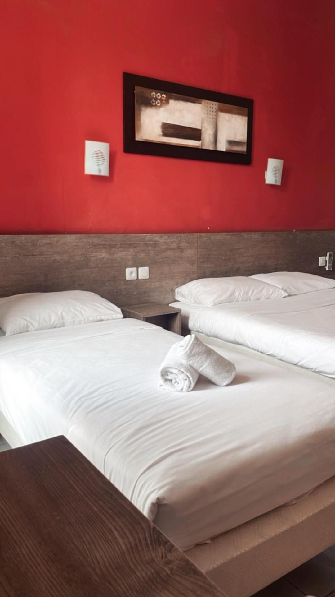 Riviera Hotel Superior Family Room (5 Adults)