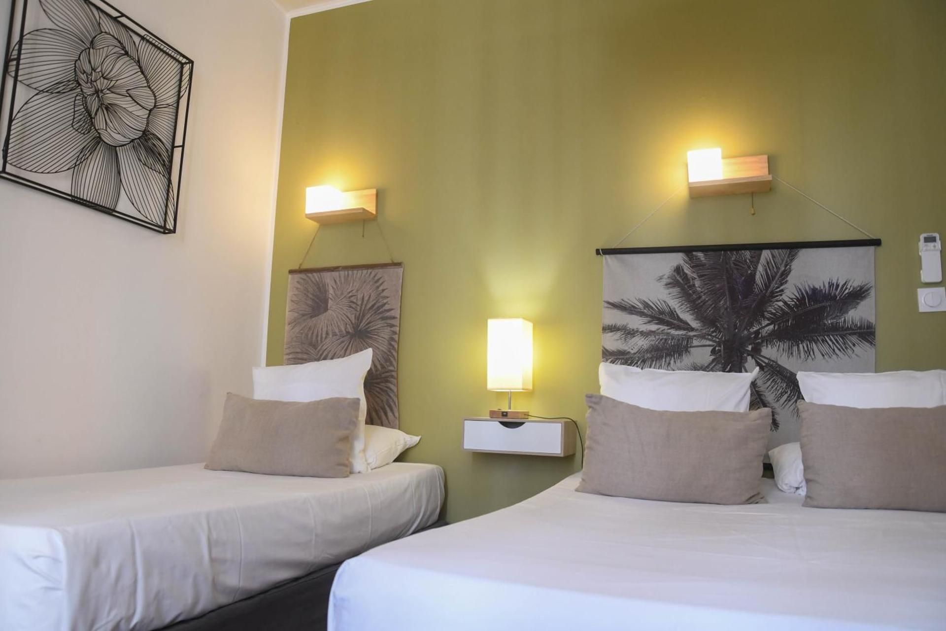 Triple Room