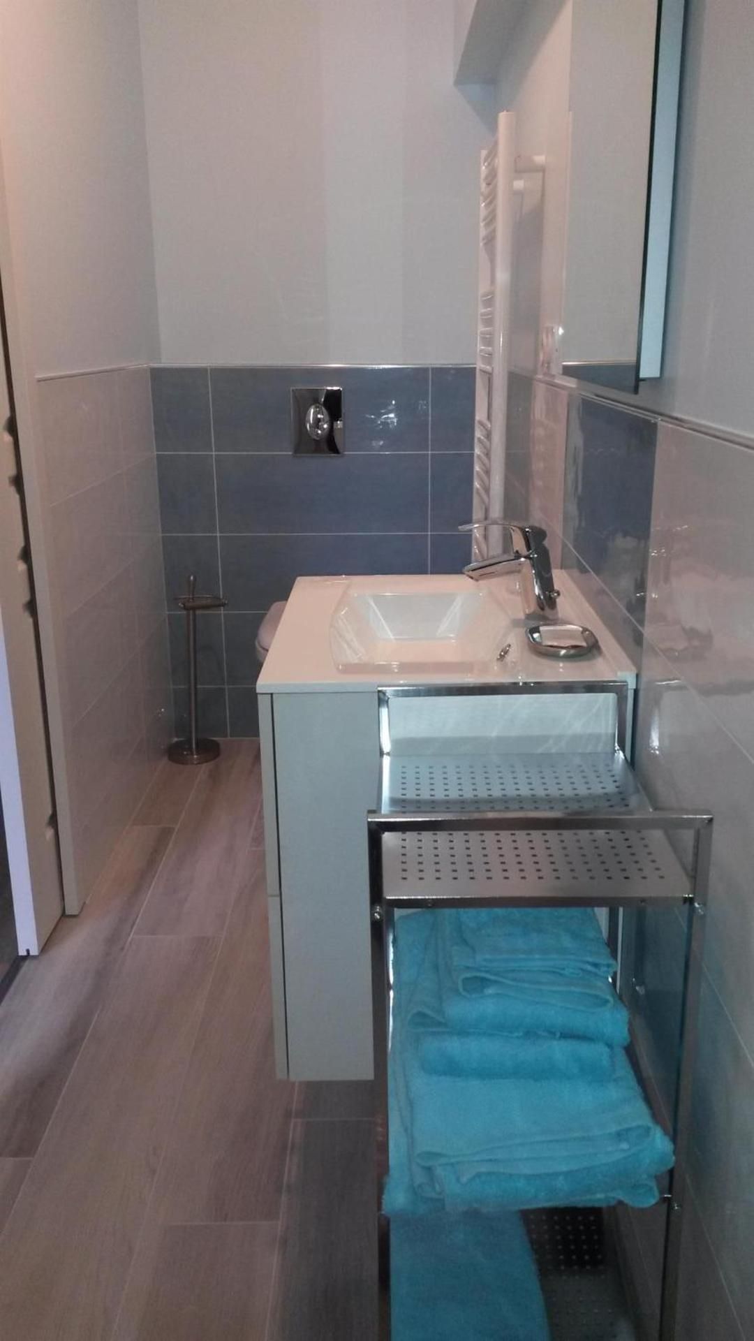 Standard Double Room with Shower