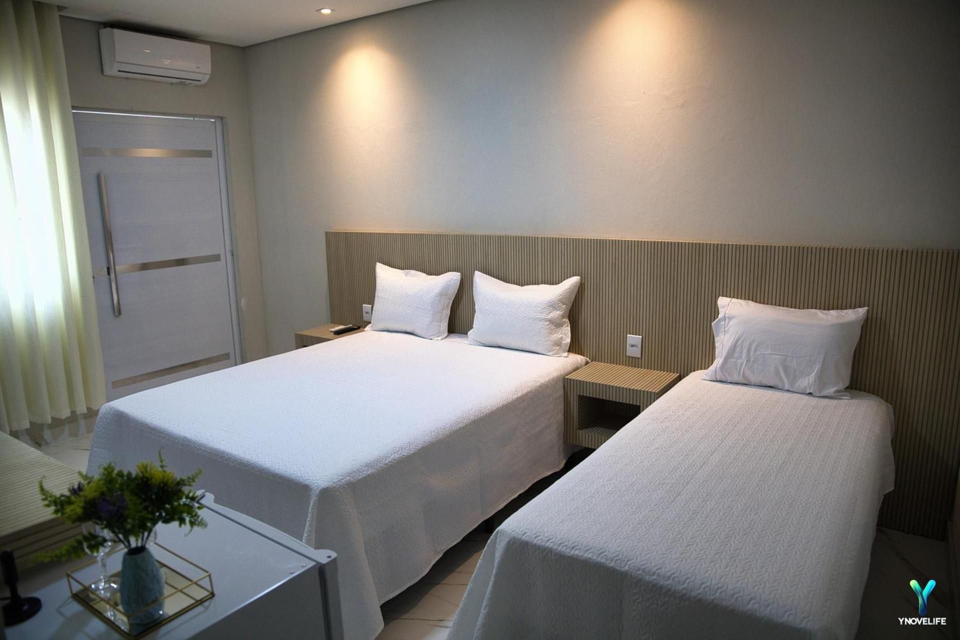 Deluxe Double Room (2 Adults + 1 Child)
