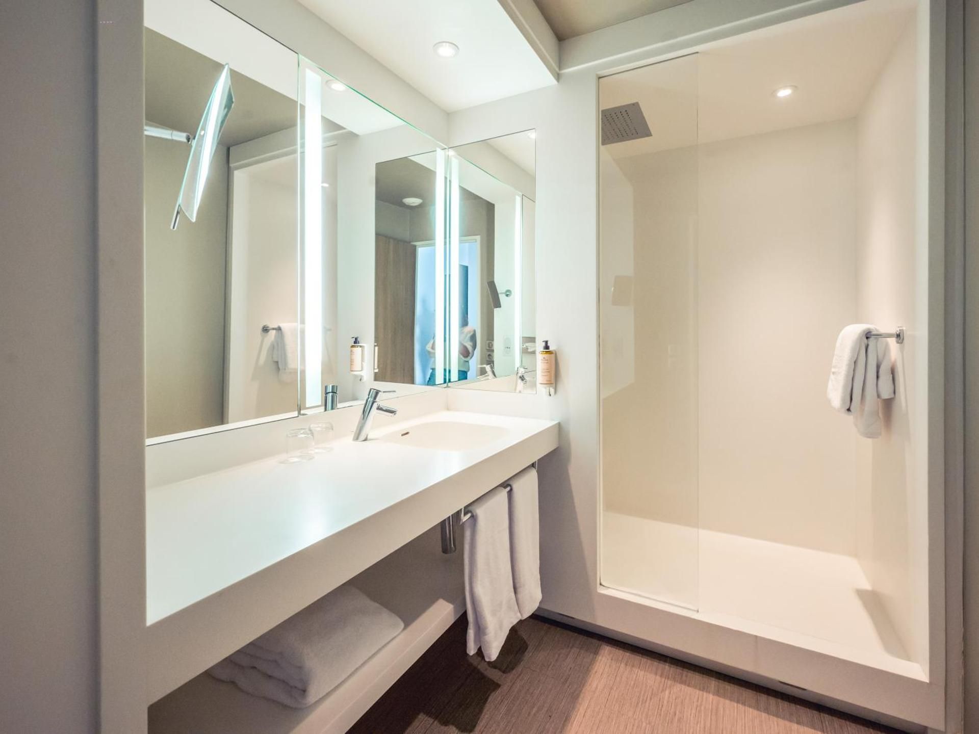 Classic Room with 1 Double Bed